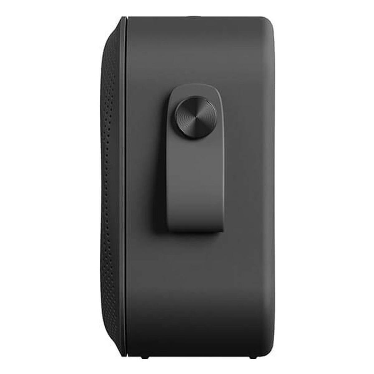 Czarny głośnik przenośny z klipsem z boku.