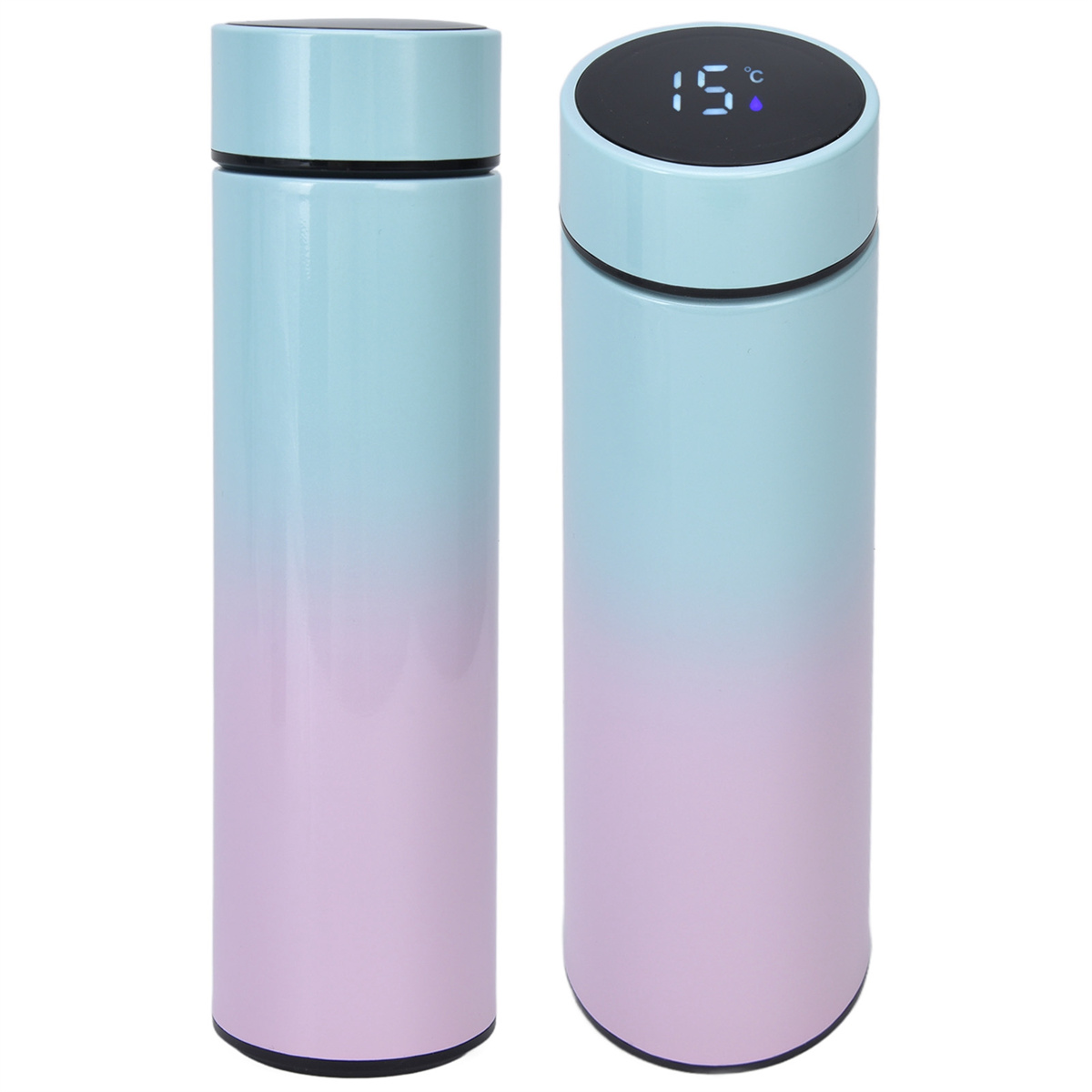 Zwei isolierte Wasserflaschen. Blau-rosa Farbverlauf, mit digitaler Anzeige oben.
