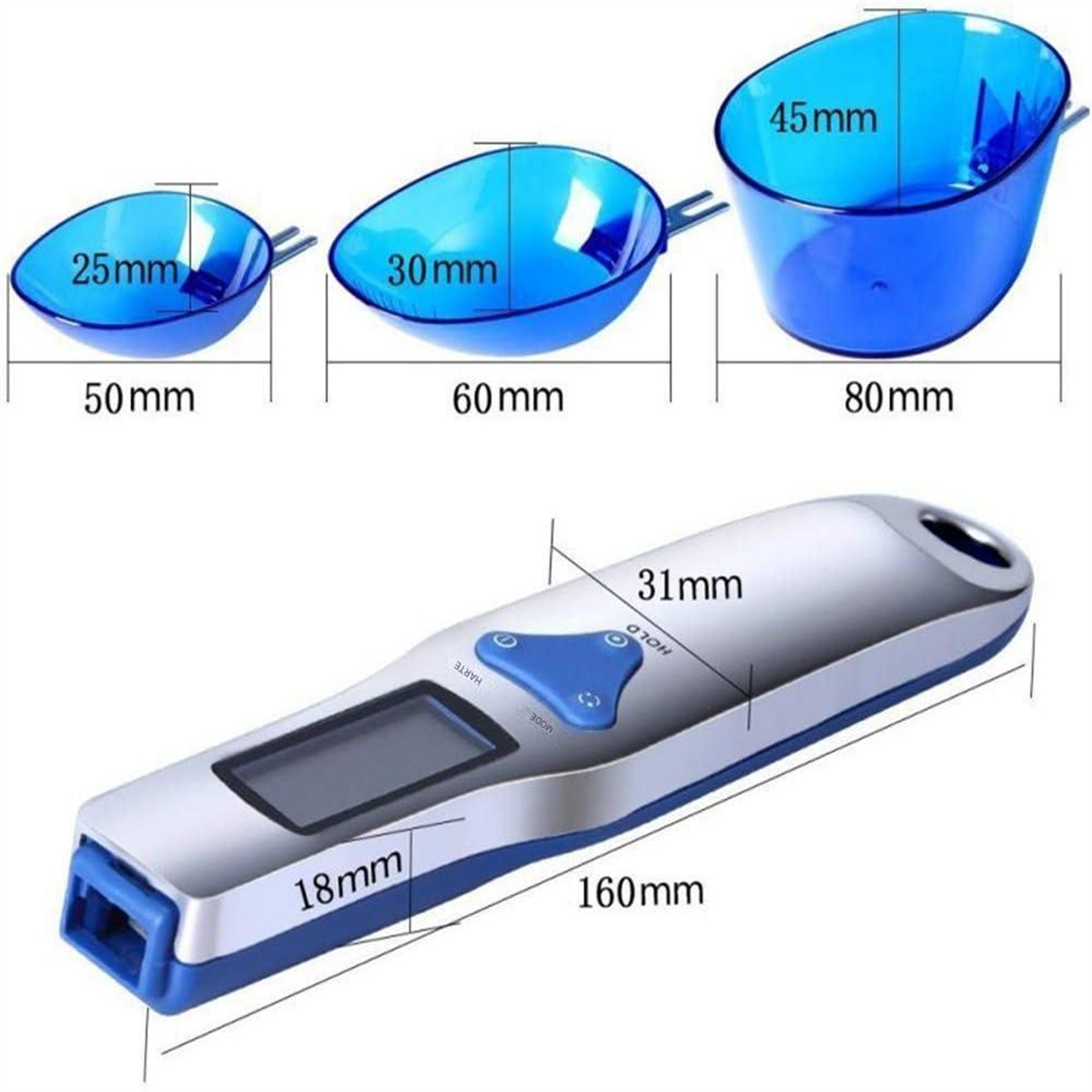 Blaue Messlöffel und eine Digitalwaage mit beschrifteten Abmessungen.