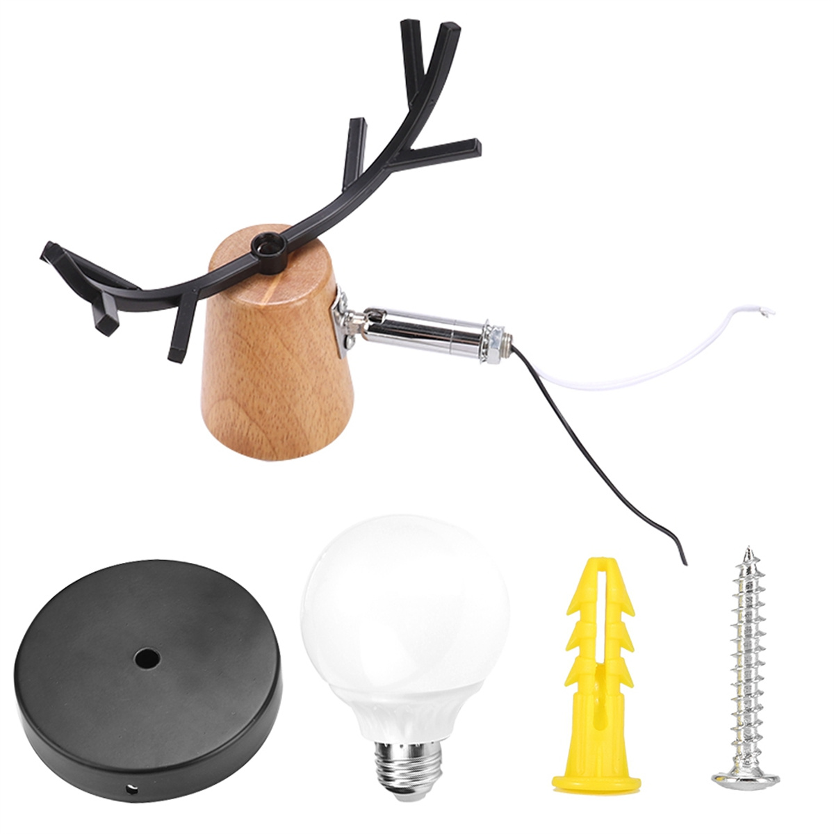 Komponenten für eine Lampe. Enthält einen Holzsockel mit Geweih, eine Glühbirne, Befestigungsmaterial und eine Deckenbasis.