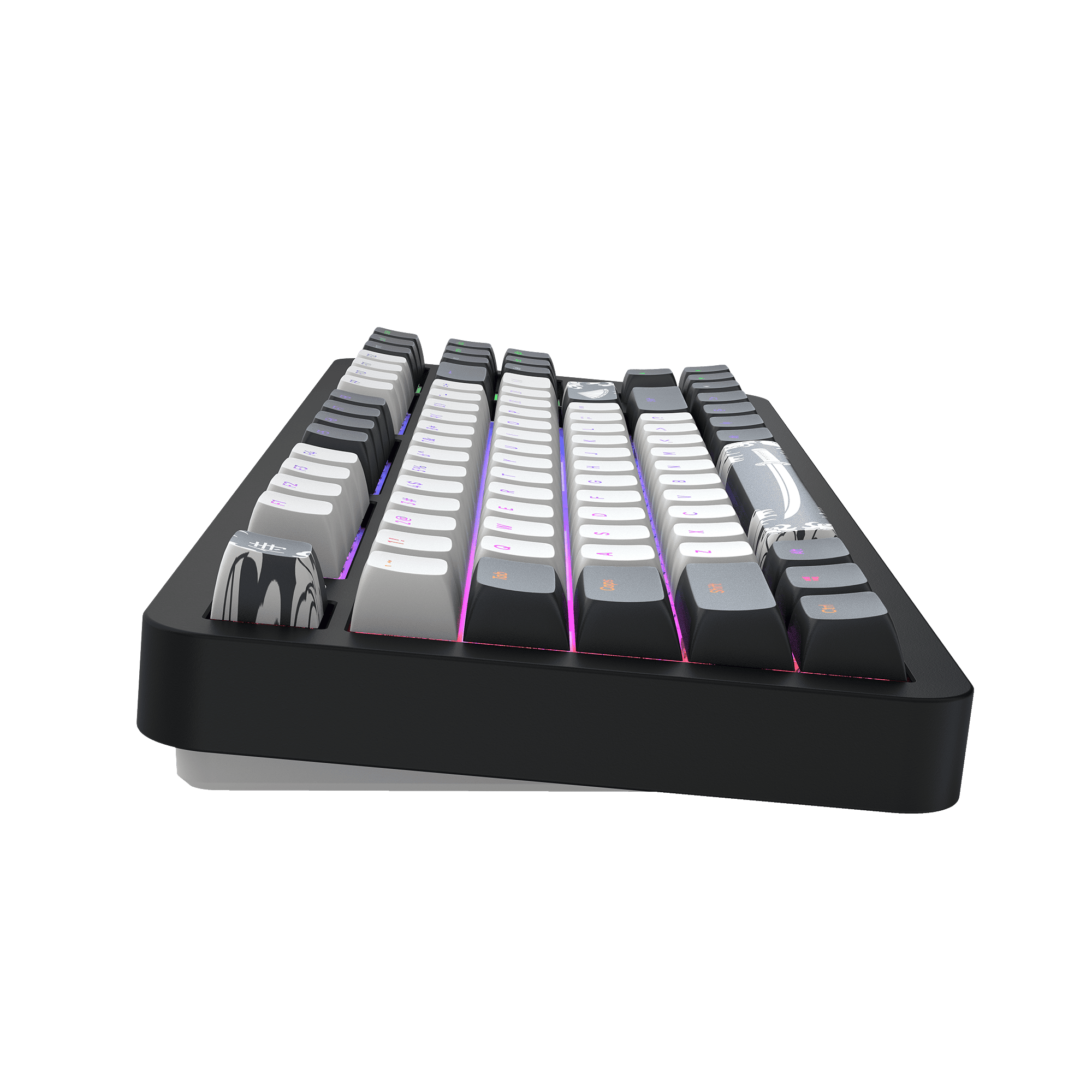 Eine schwarze mechanische Tastatur mit bunten Tastenkappen, isoliert auf schwarzem Grund.