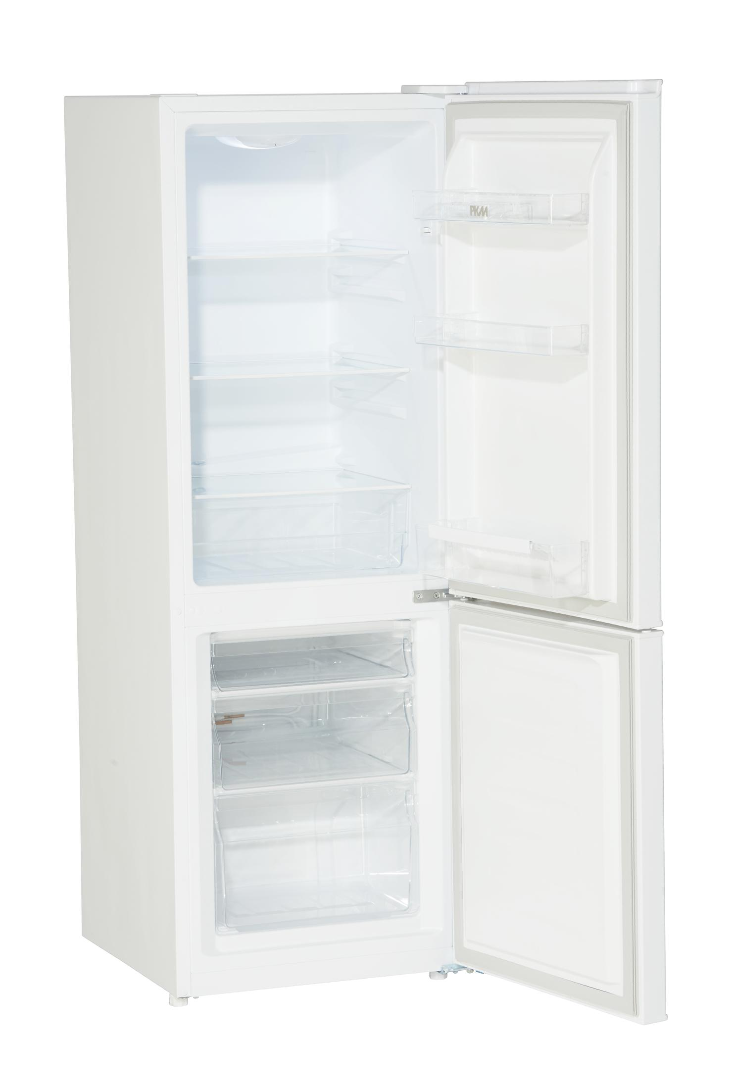 Weißer Kühlschrank mit offener Tür. Regale und Schubladen sind sichtbar.
