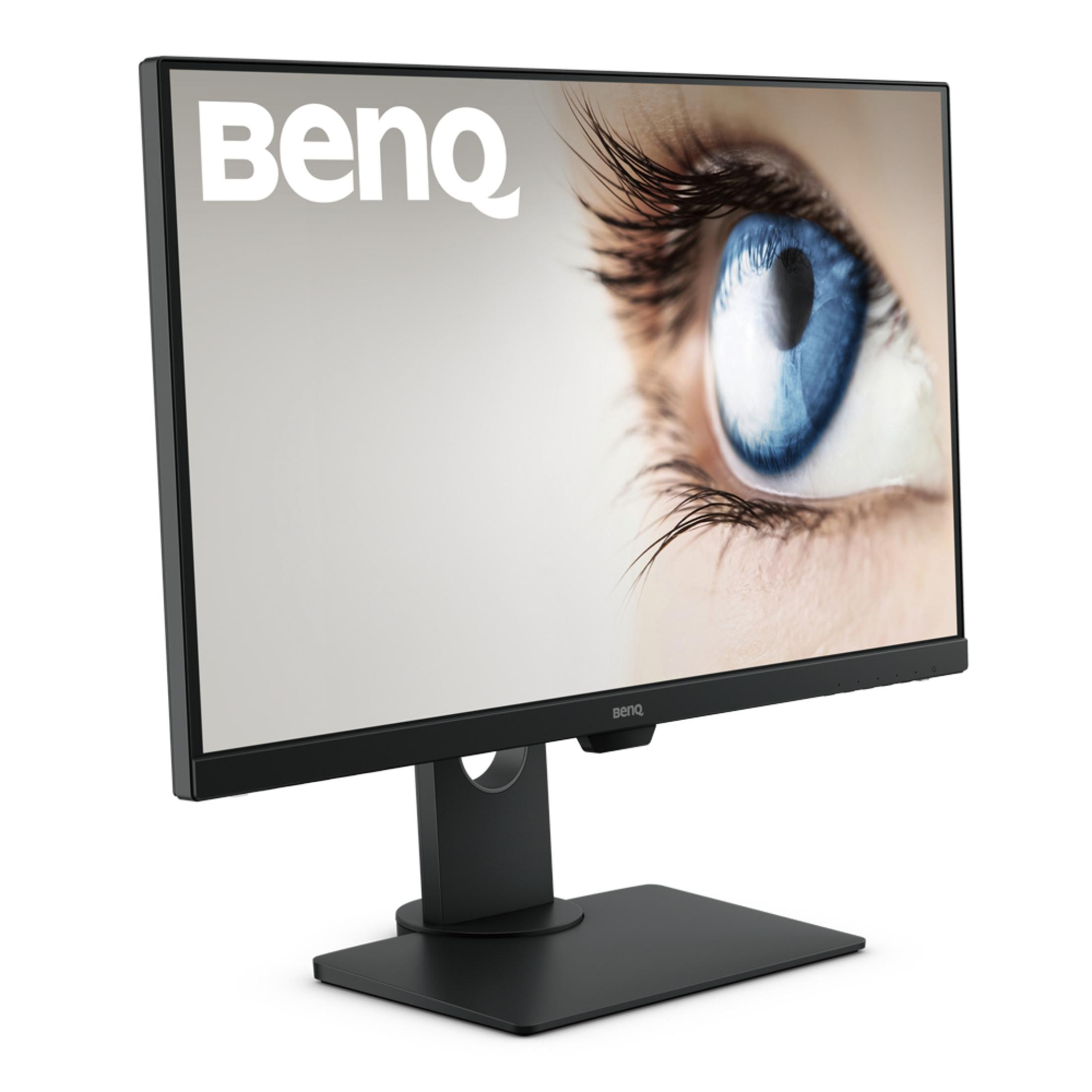 Czarny monitor BenQ wyświetla zbliżenie niebieskiego oka. Logo BenQ znajduje się na górze.