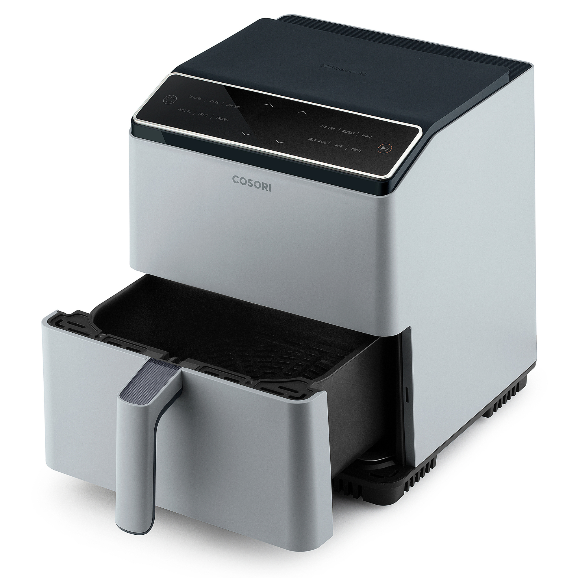 Eine Heißluftfritteuse, hellgrau mit schwarzem Oberteil und Schublade. Die Schublade ist teilweise geöffnet.