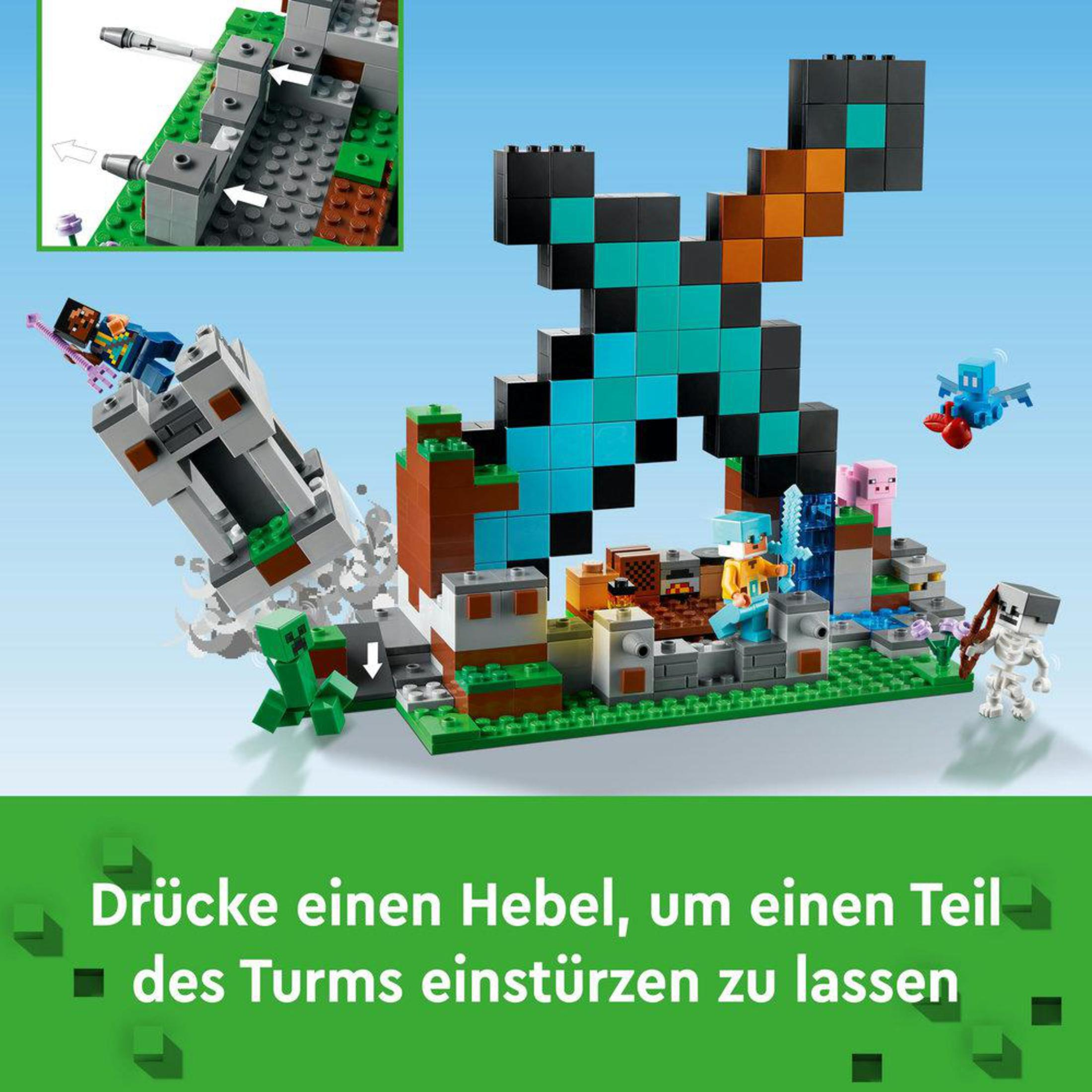 Ensemble LEGO Minecraft avec figurines, tour et accessoires.