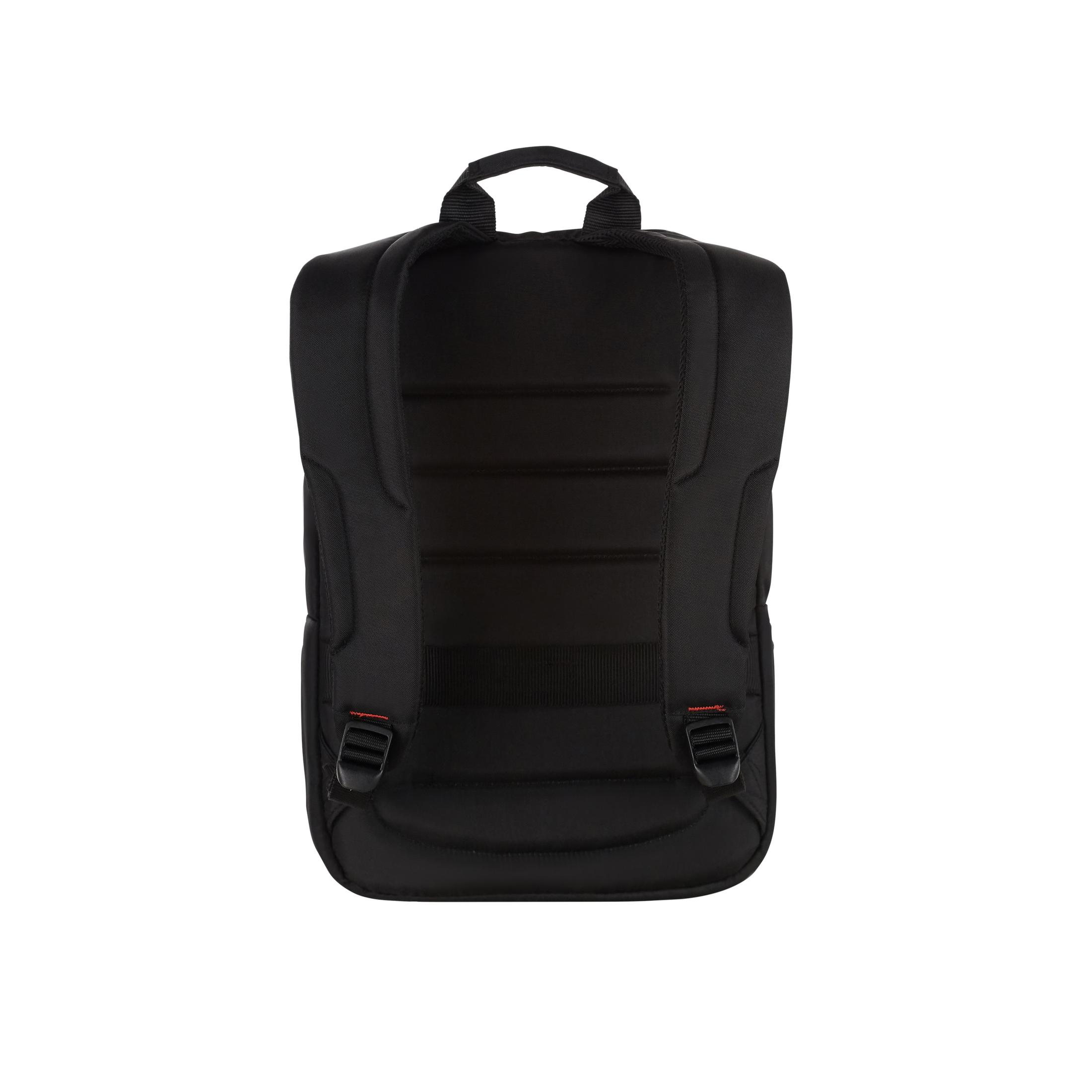 Una mochila negra con detalle de correa roja, vista desde atrás.