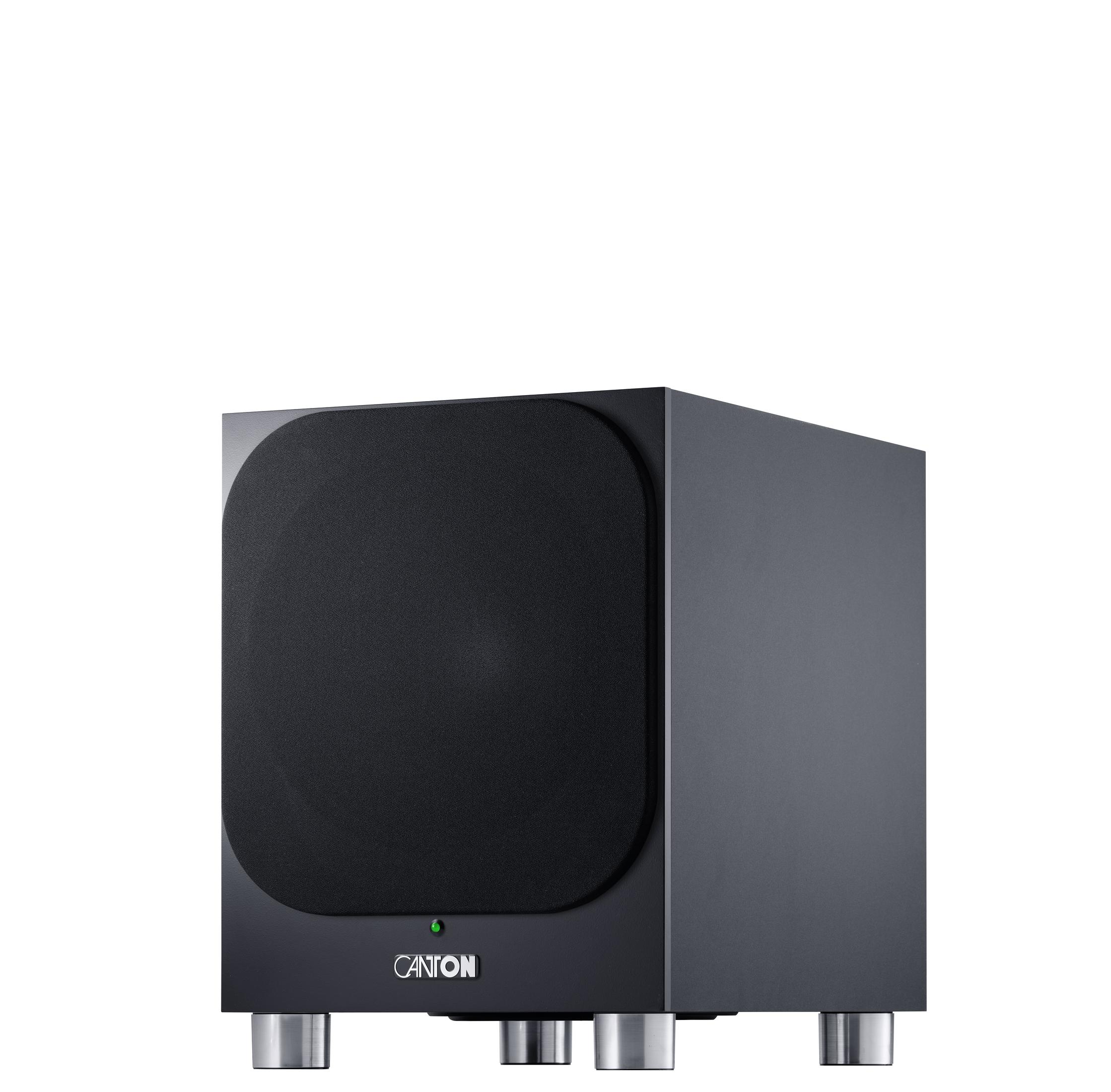 Schwarzer Subwoofer auf weißem Hintergrund. Er hat eine abgerundete Front und silberne Füße.