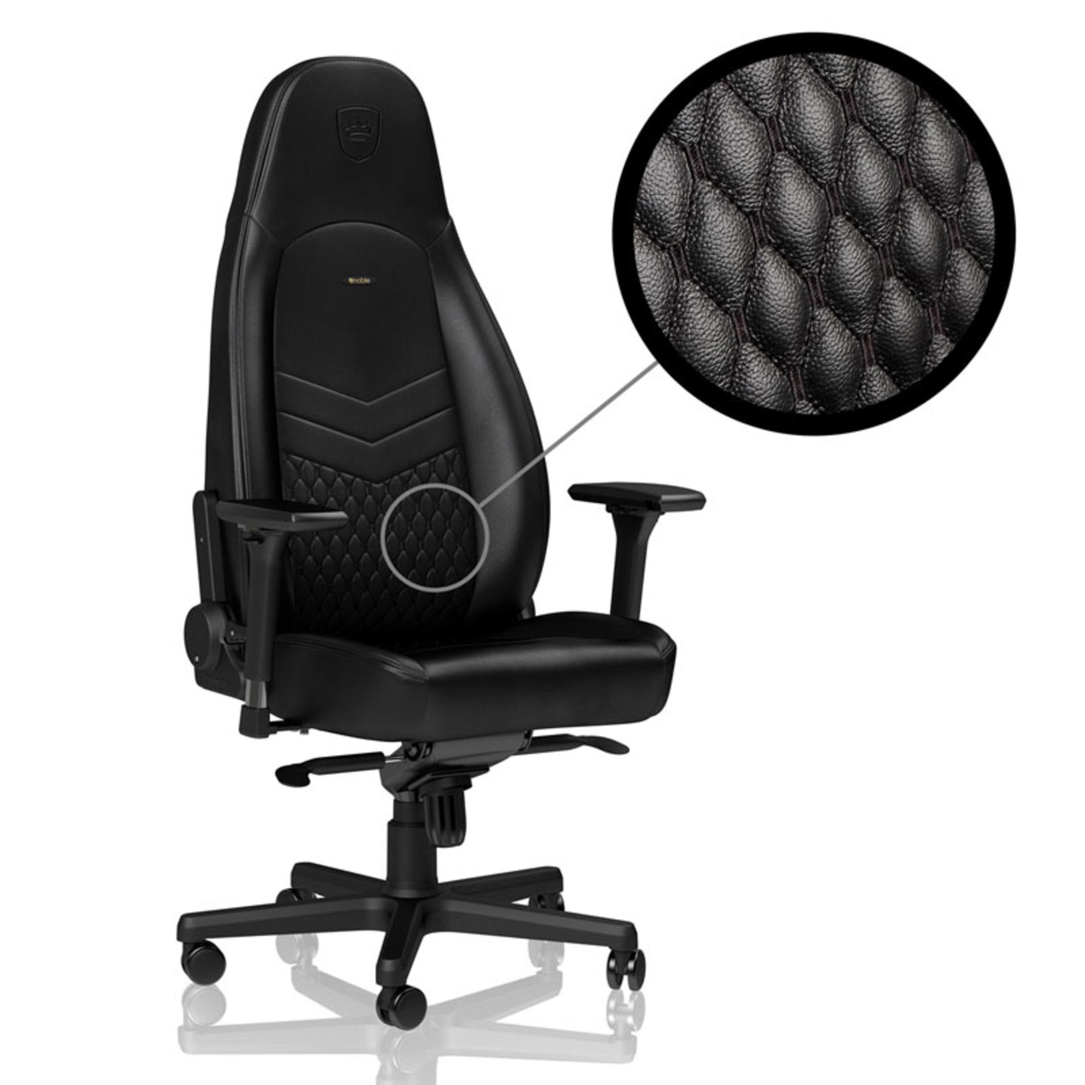 Zwarte gamingstoel met diamantstikseldetails.