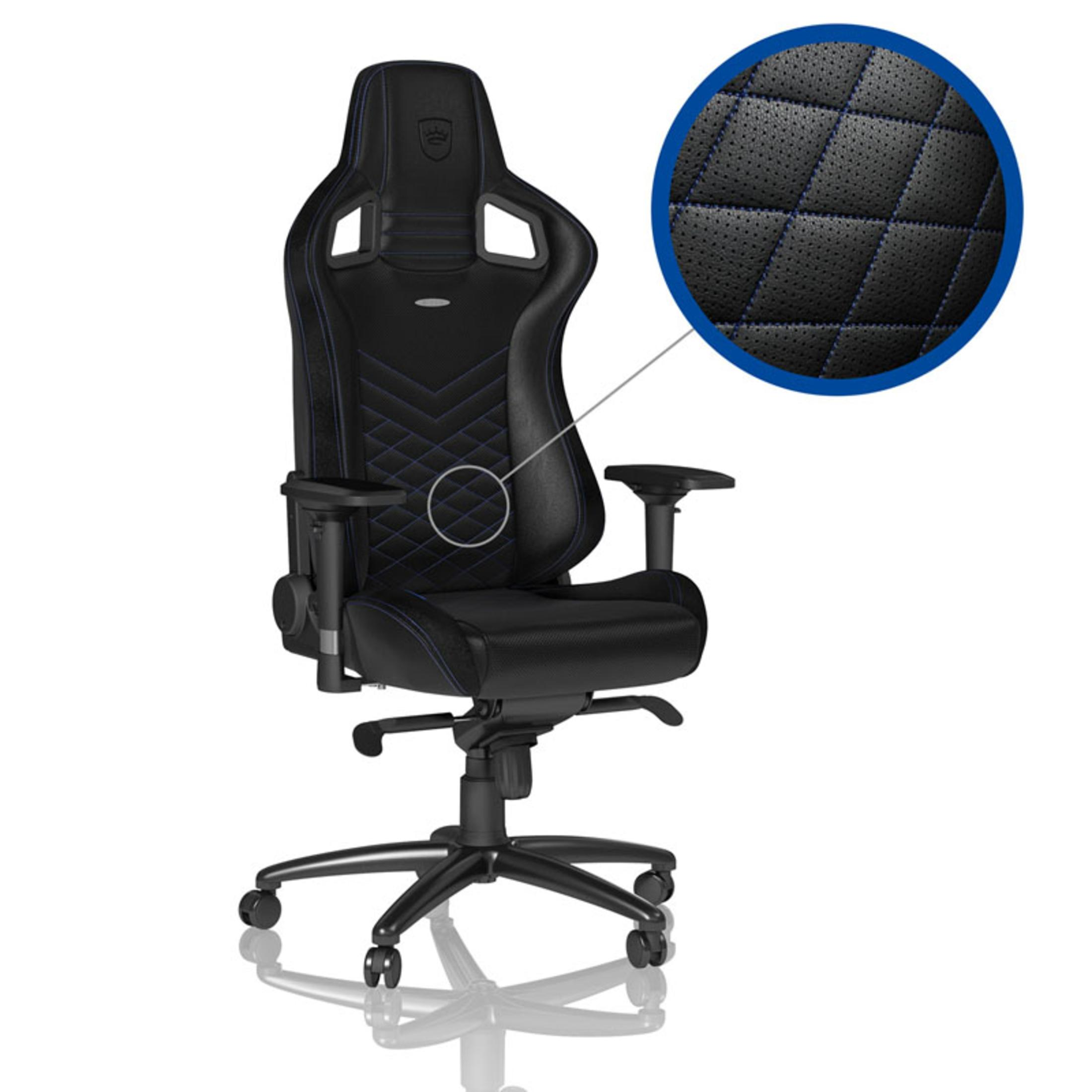 Schwarzer Gaming-Stuhl mit blauen Steppdetails auf weißem Hintergrund.