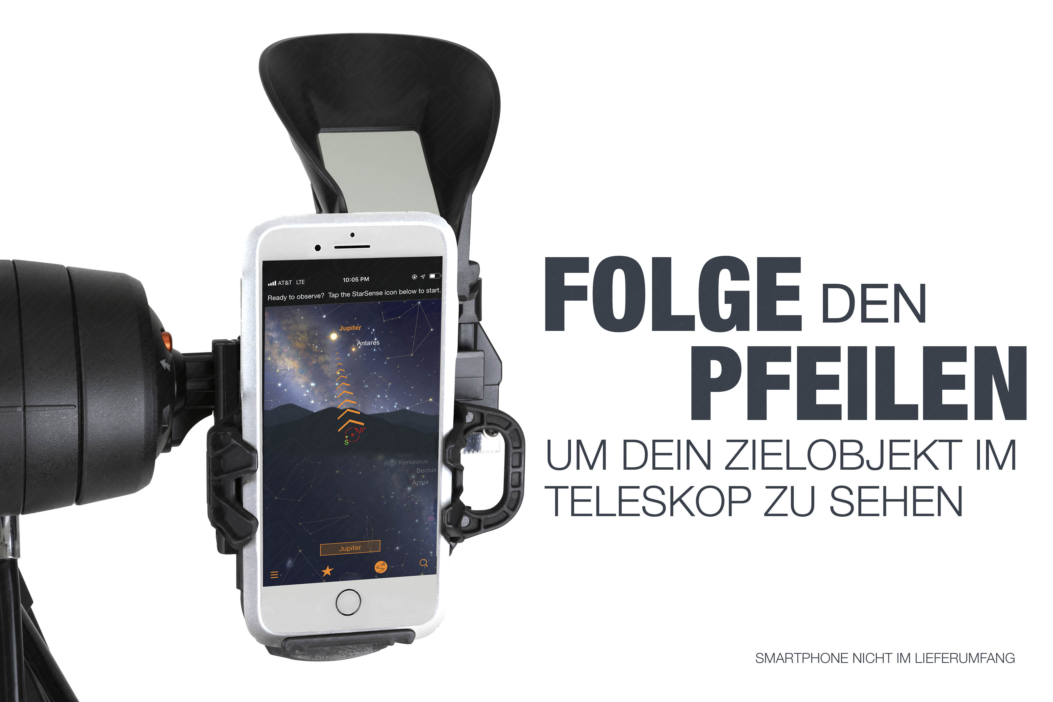 Teleskop mit Smartphone, das eine Sternenkarte anzeigt, mit Textüberlagerung.