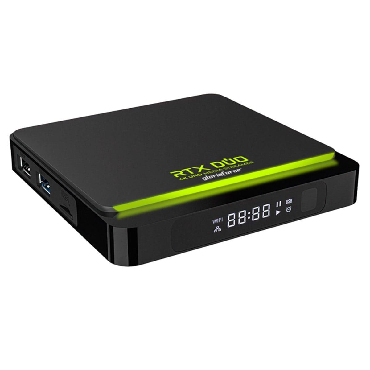 Schwarze Media-Streamer-Box mit grünem Licht. Mit Digitalanzeige und mehreren Anschlüssen.