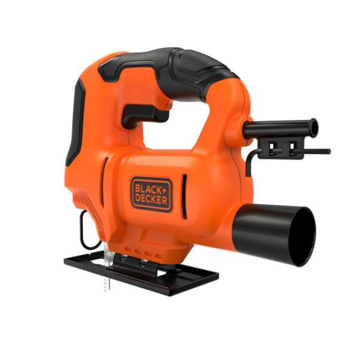 Sierra de calar Black+Decker naranja y negra sobre fondo blanco.