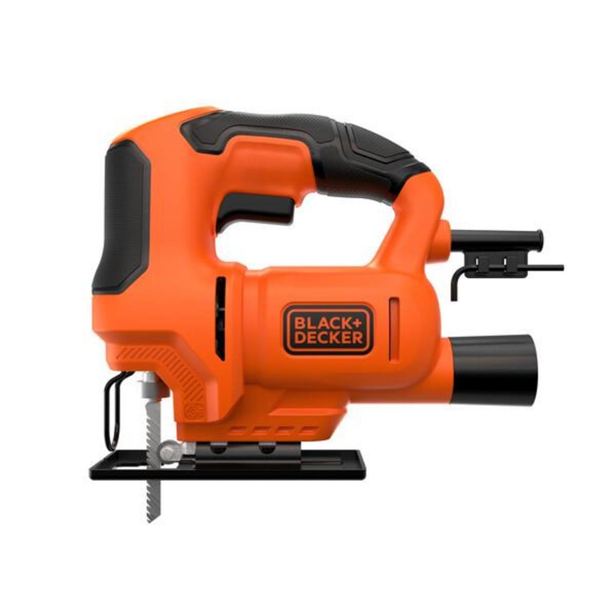 Sierra de calar BLACK+DECKER naranja y negra. Es una herramienta eléctrica portátil.