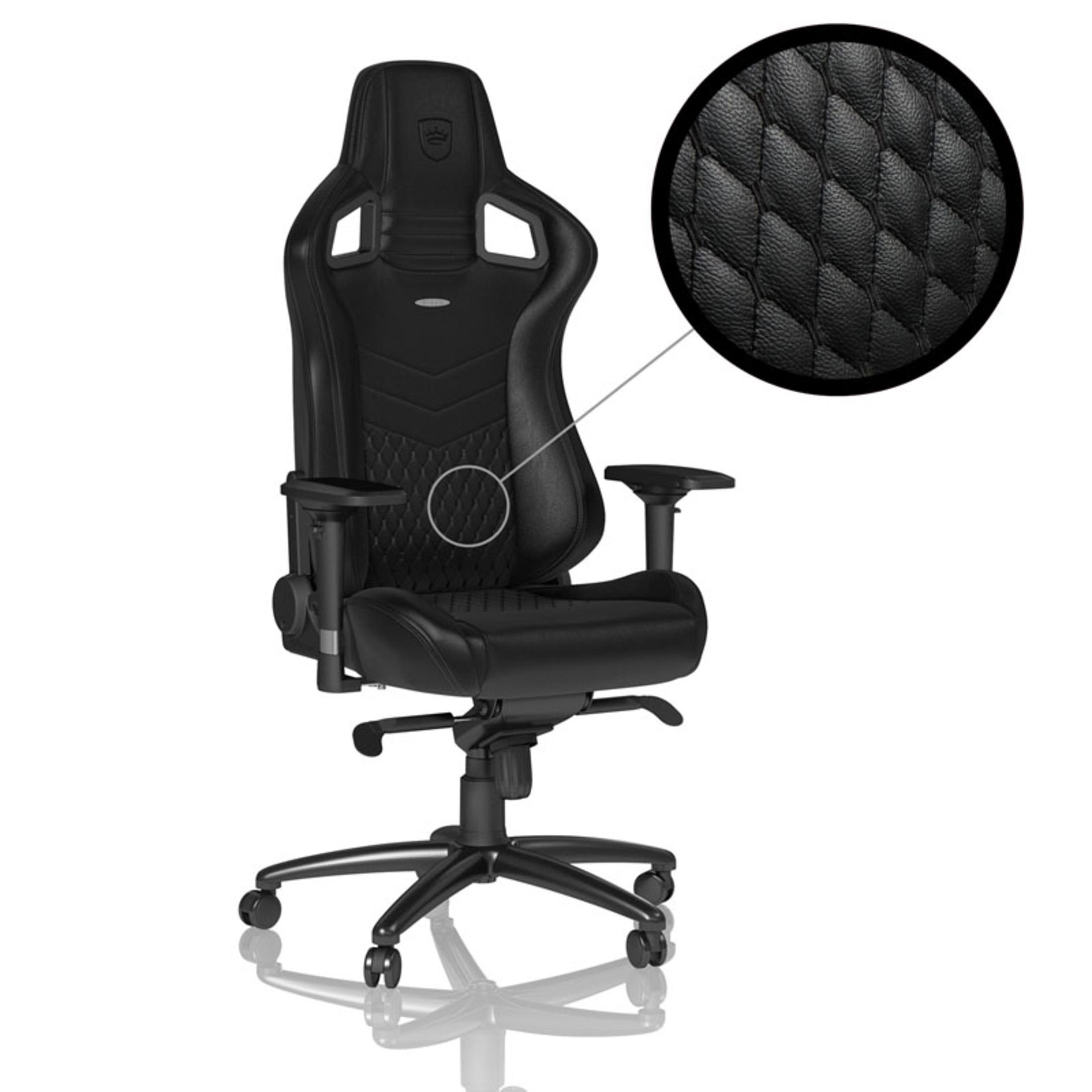 Schwarzer Gaming-Stuhl mit rautenförmiger Rückenlehne und kreisförmigem Detail.