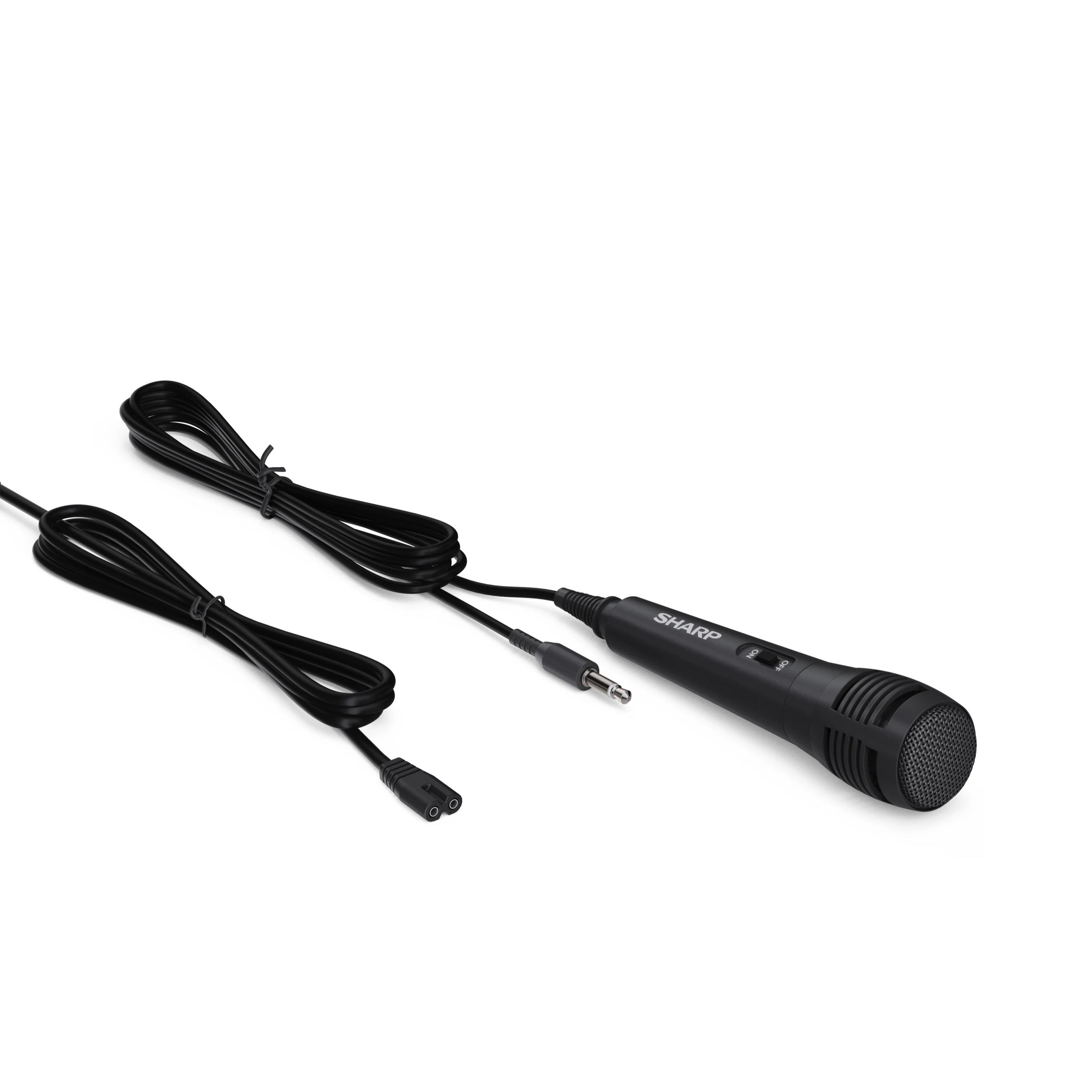 Czarny mikrofon Sharp z kablem i złączem na białym tle. Mikrofon ma włącznik/wyłącznik.