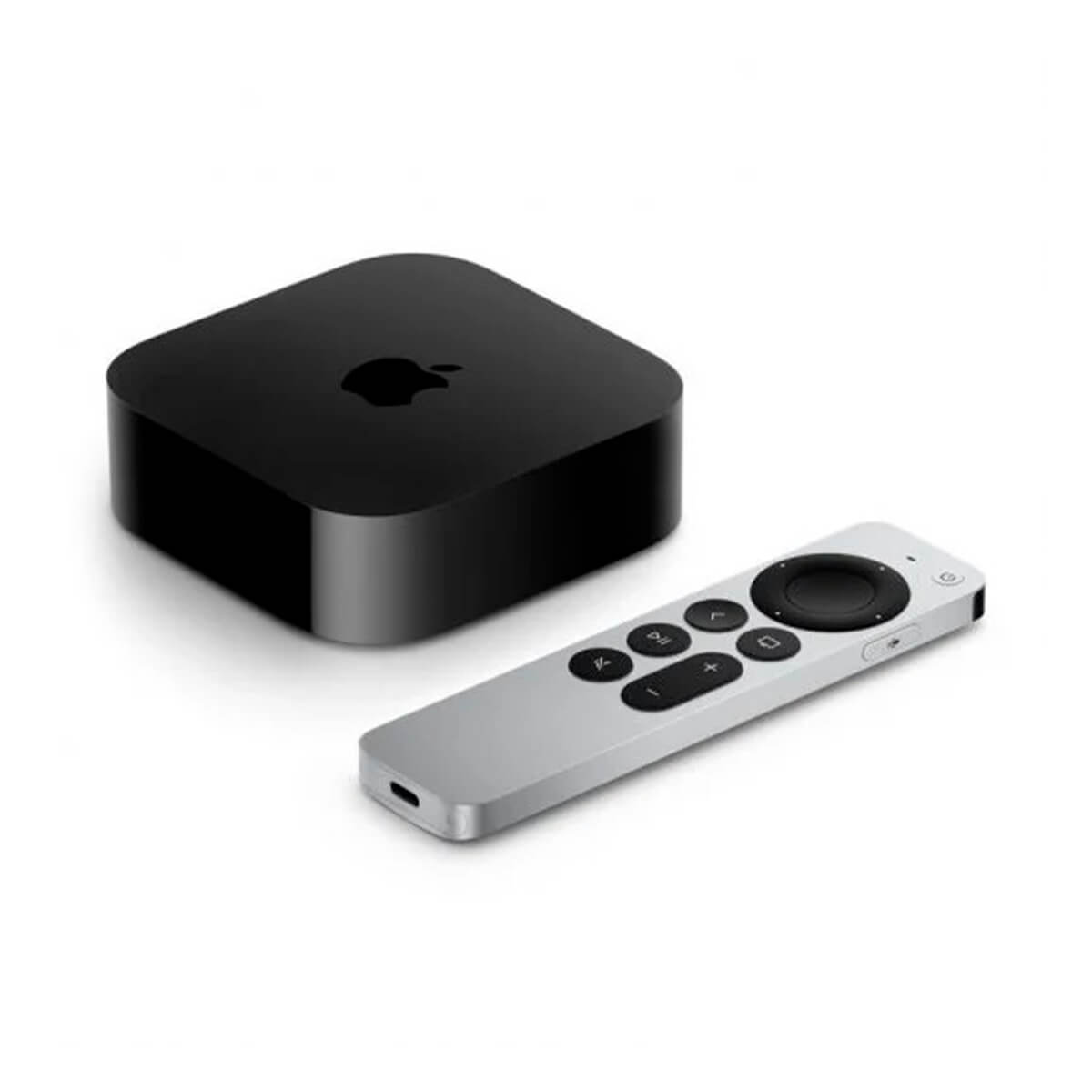 Eine schwarze Apple TV-Box und eine silberne Fernbedienung, isoliert auf weißem Hintergrund.