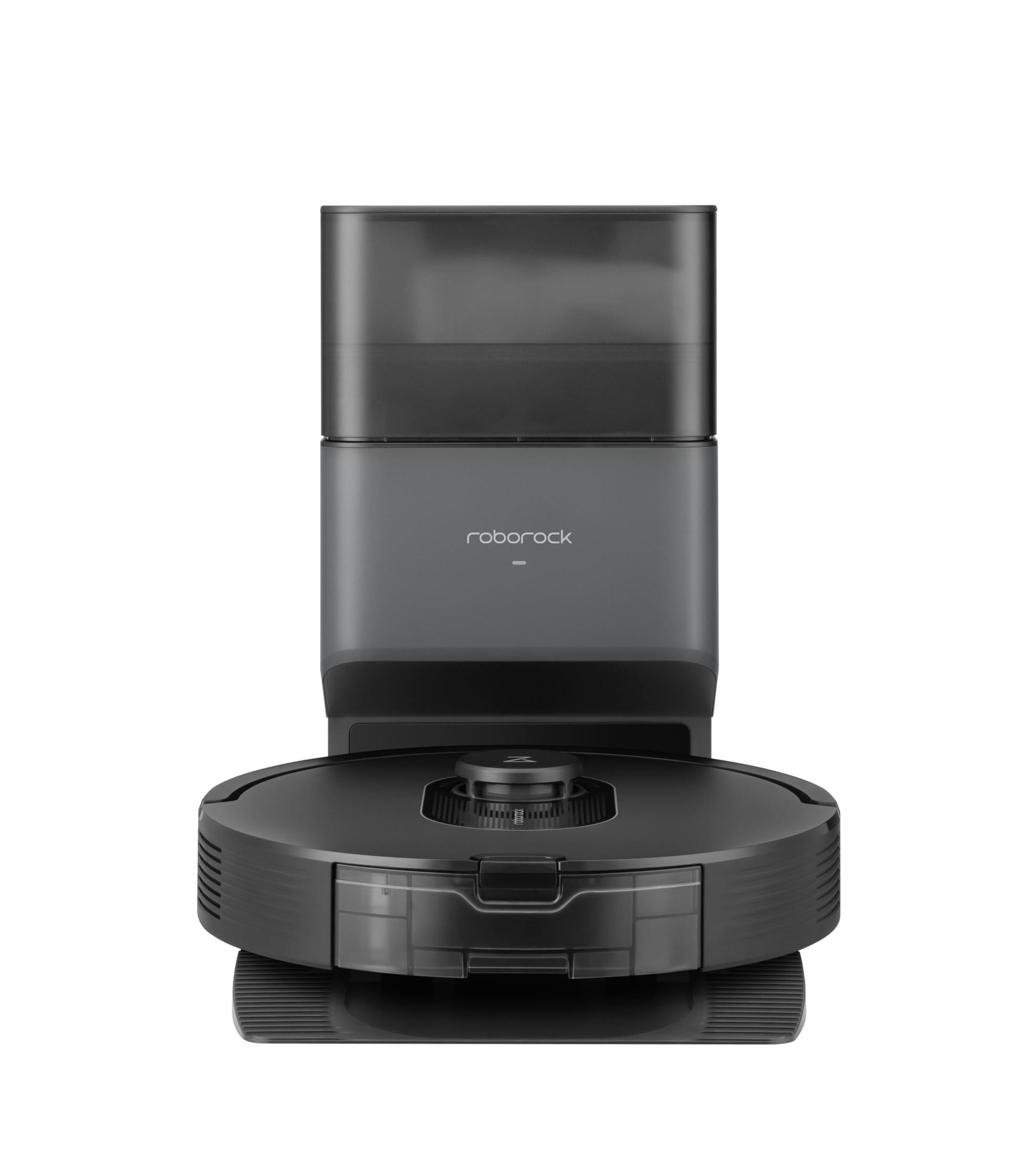 Ein schwarzer und grauer Roboter-Staubsauger. Er hat einen großen Wassertank oben und eine runde Basis mit einer Bürste unten.