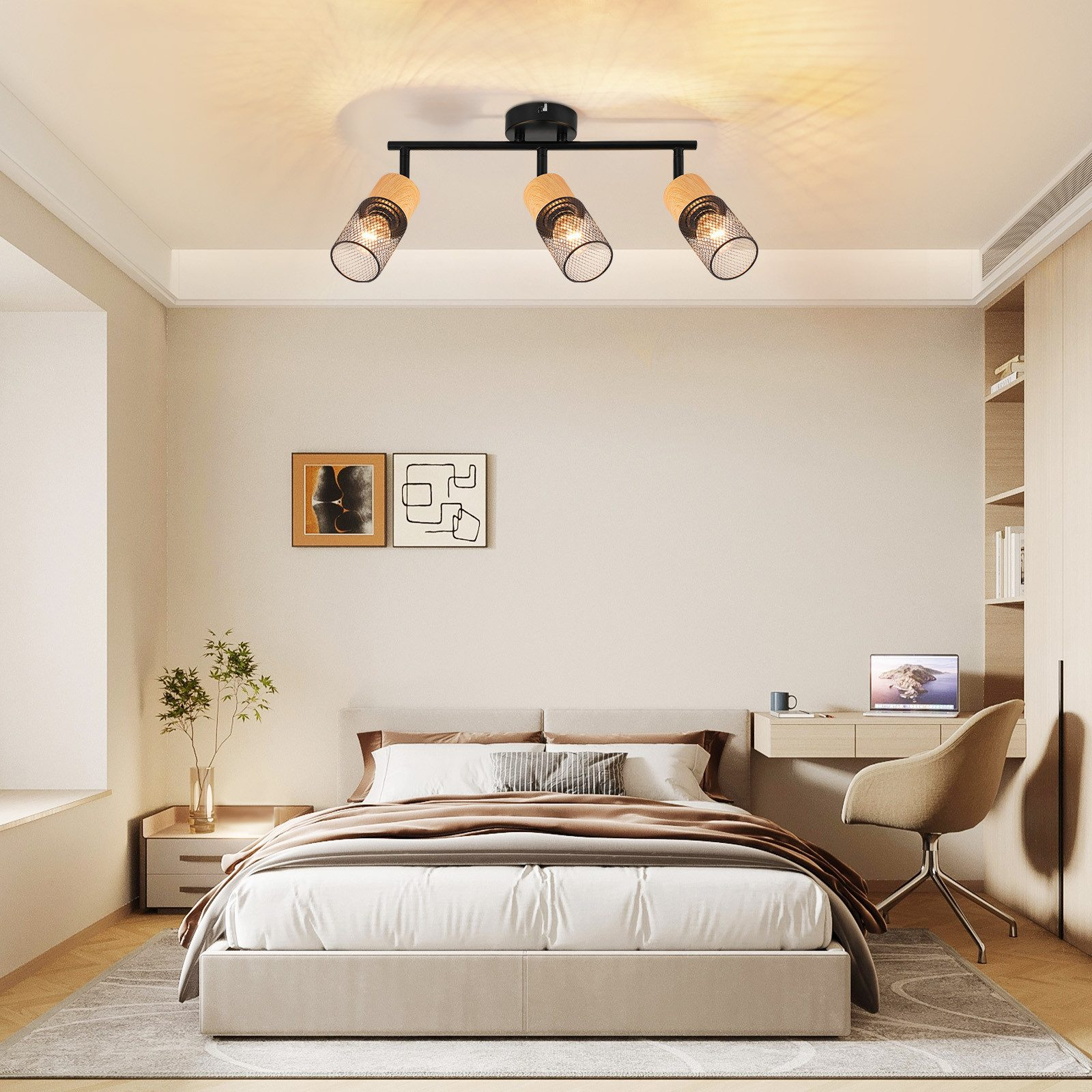 Sypialnia z trzema reflektorami. Łóżko jest na środku. Biurko i krzesło po prawej.