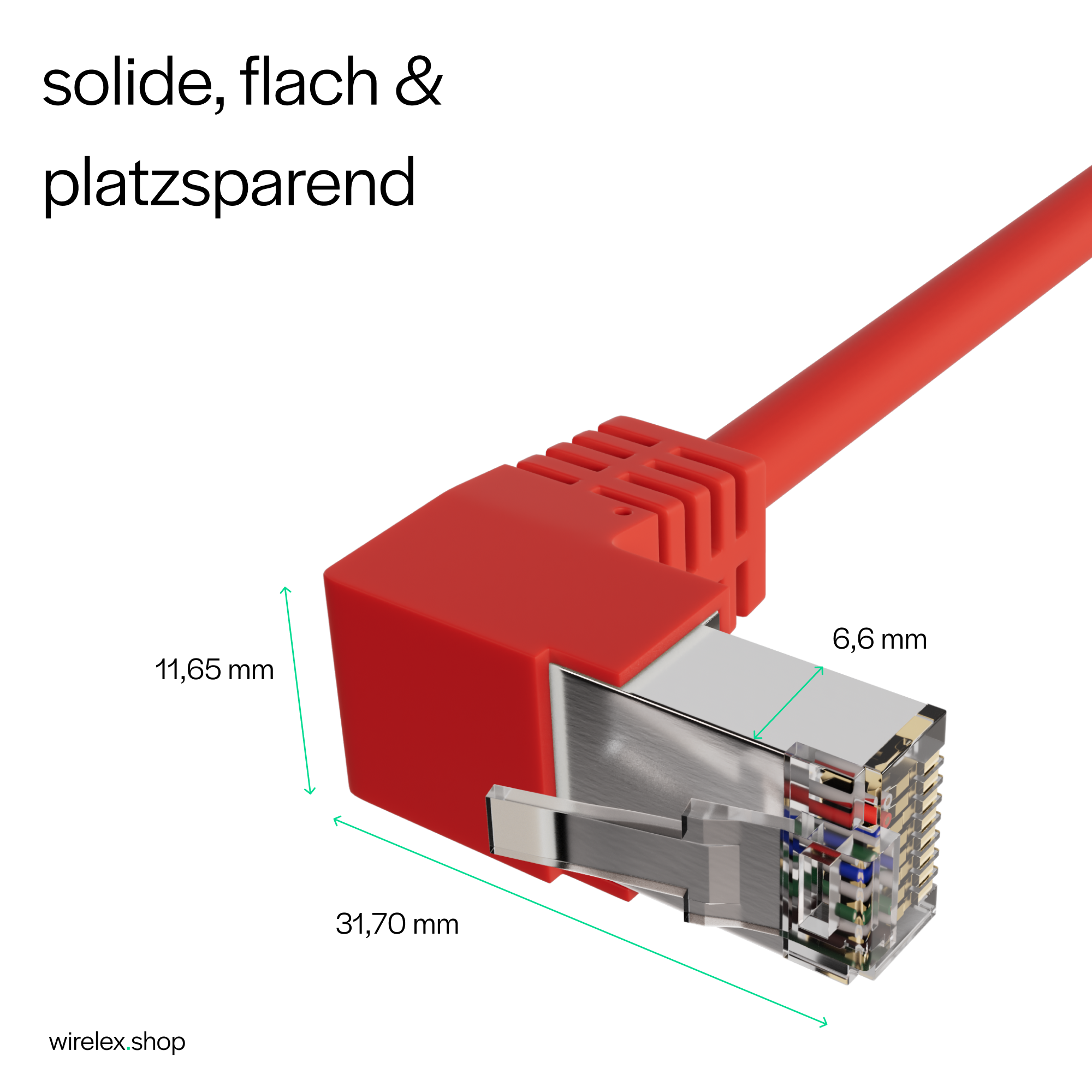 Rotes Ethernet-Kabel mit rotem Stecker. Der Stecker ist eingesteckt und hat einen silbernen Kopf.