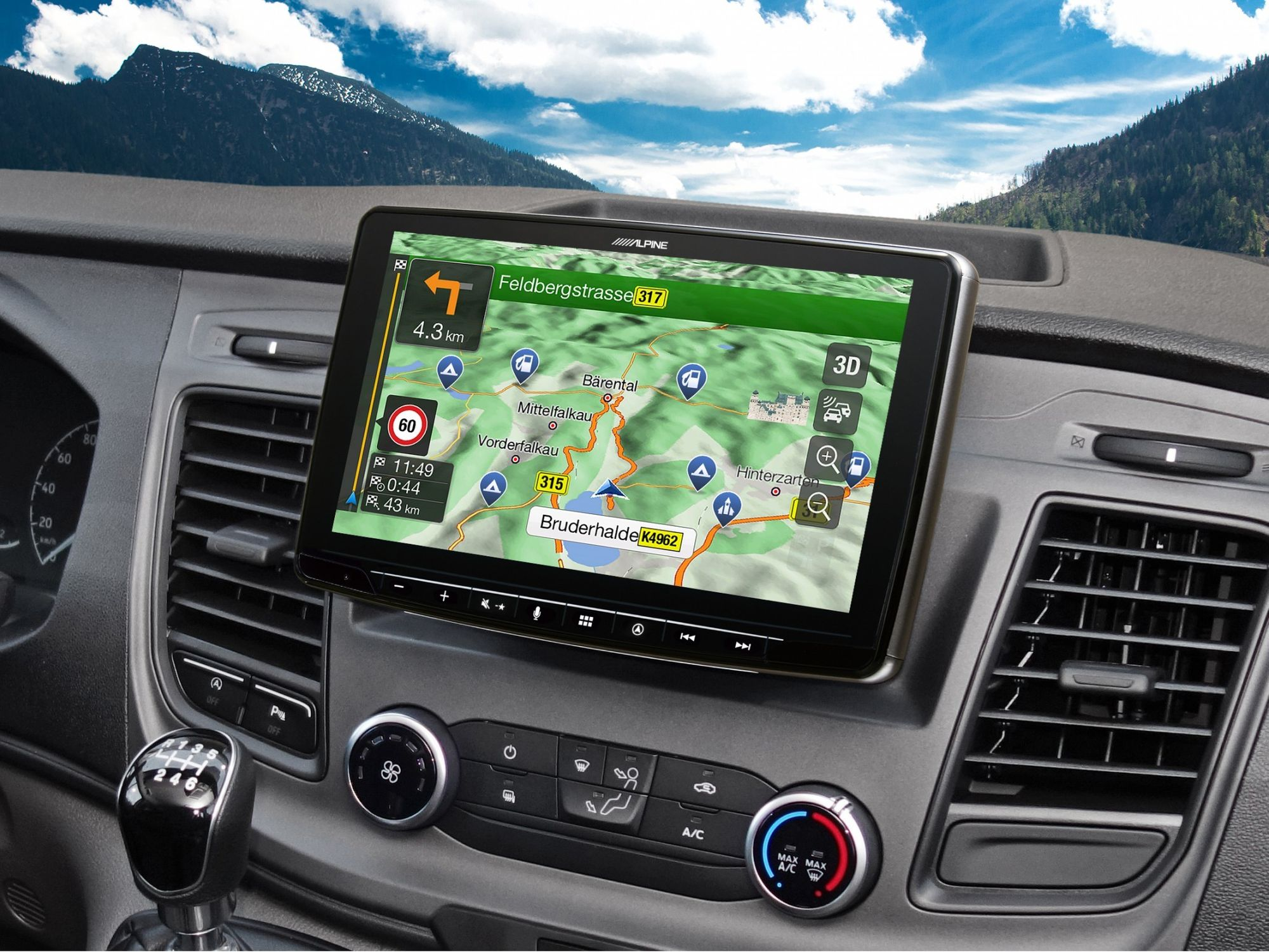 Armaturenbrett mit GPS-Bildschirm, der eine Karte und Navigationsdetails zeigt.