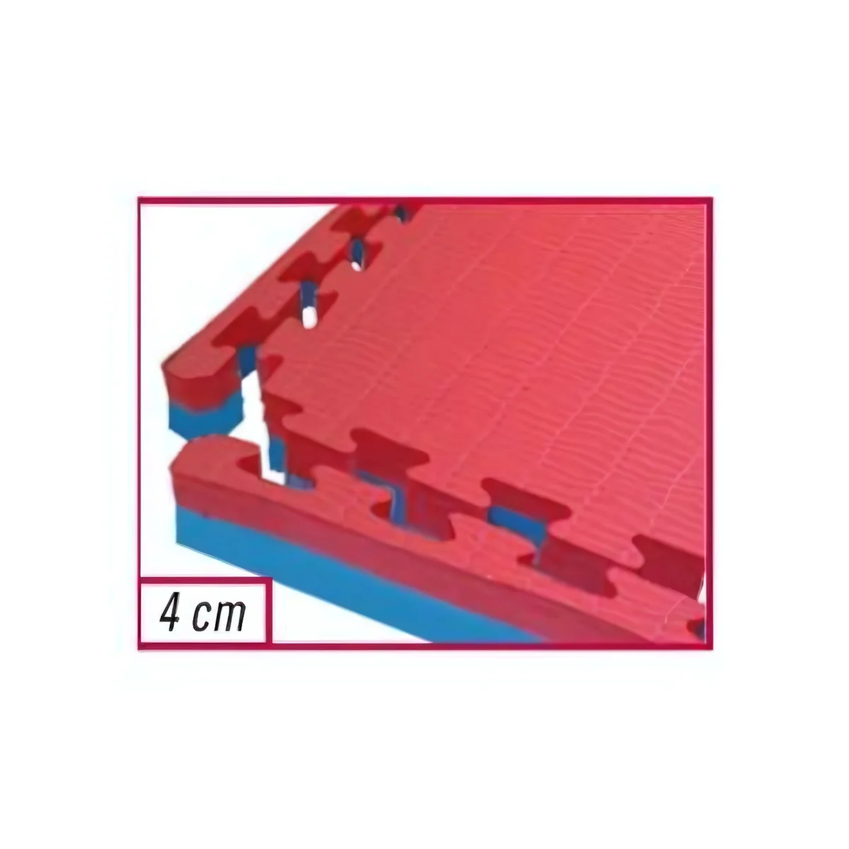 Gros plan sur des tapis en mousse rouge et bleu emboîtables avec le texte '4 cm'.