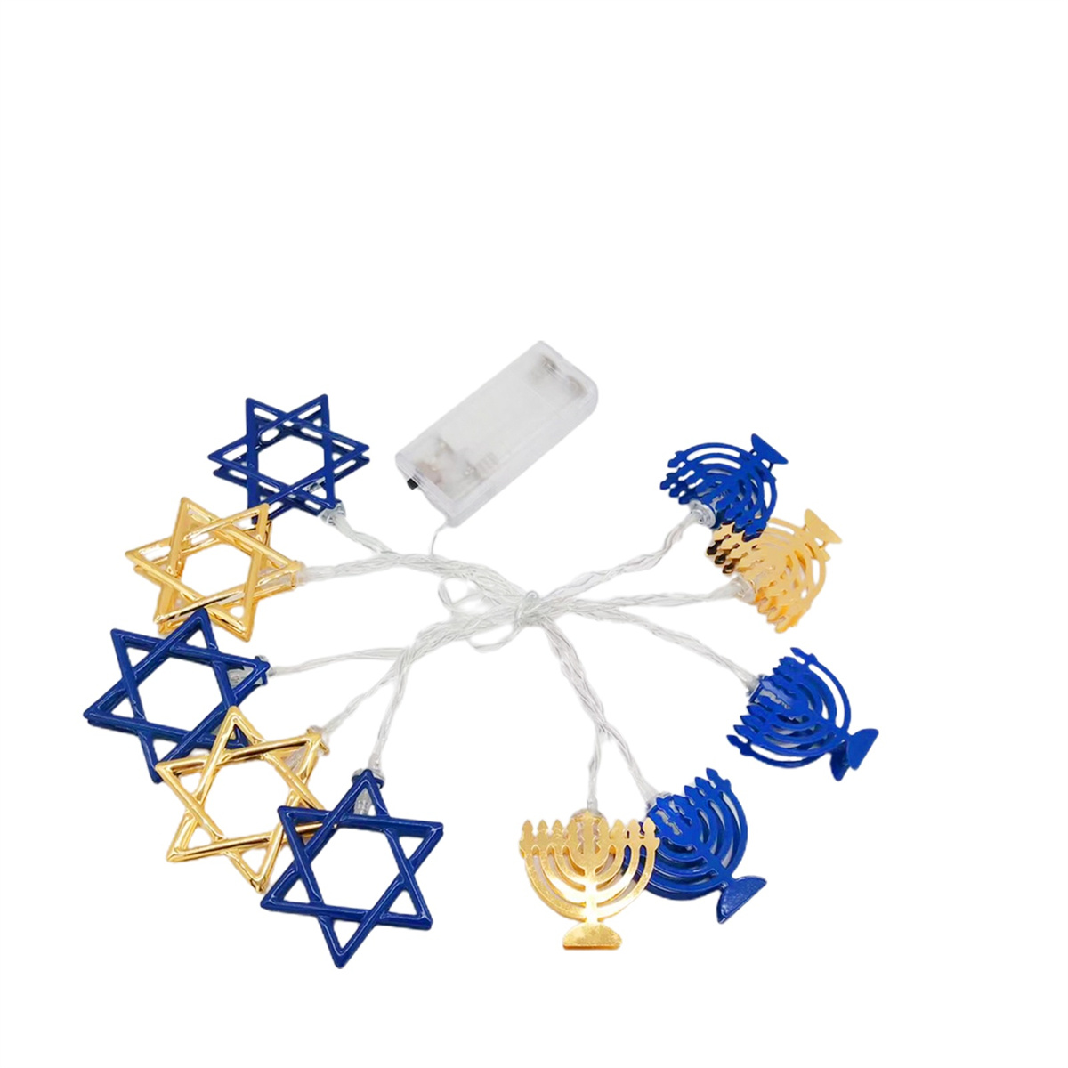 Lichterkette mit blauen und goldenen Davidsternen und Menora-Formen.