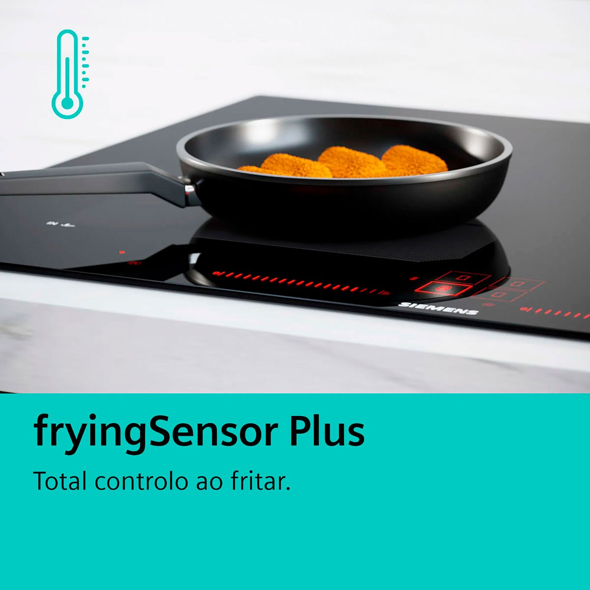 Black Siemens hob with a frying pan with food. Text on the left, fryingSensor Plus.