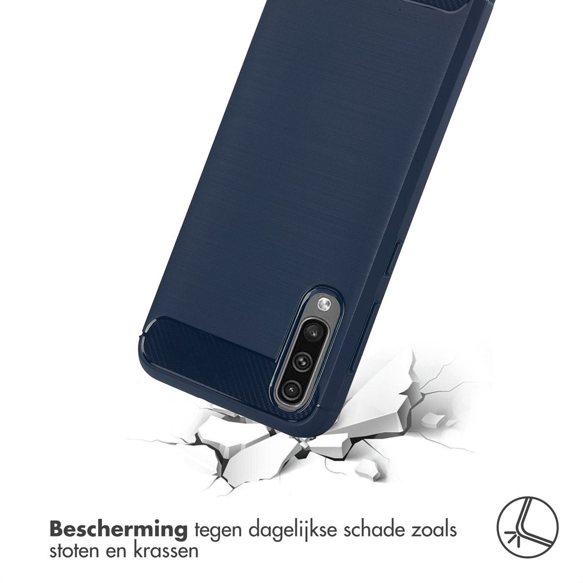 Donkerblauwe telefoonhoes op een witte achtergrond, met een gebarsten oppervlak.
