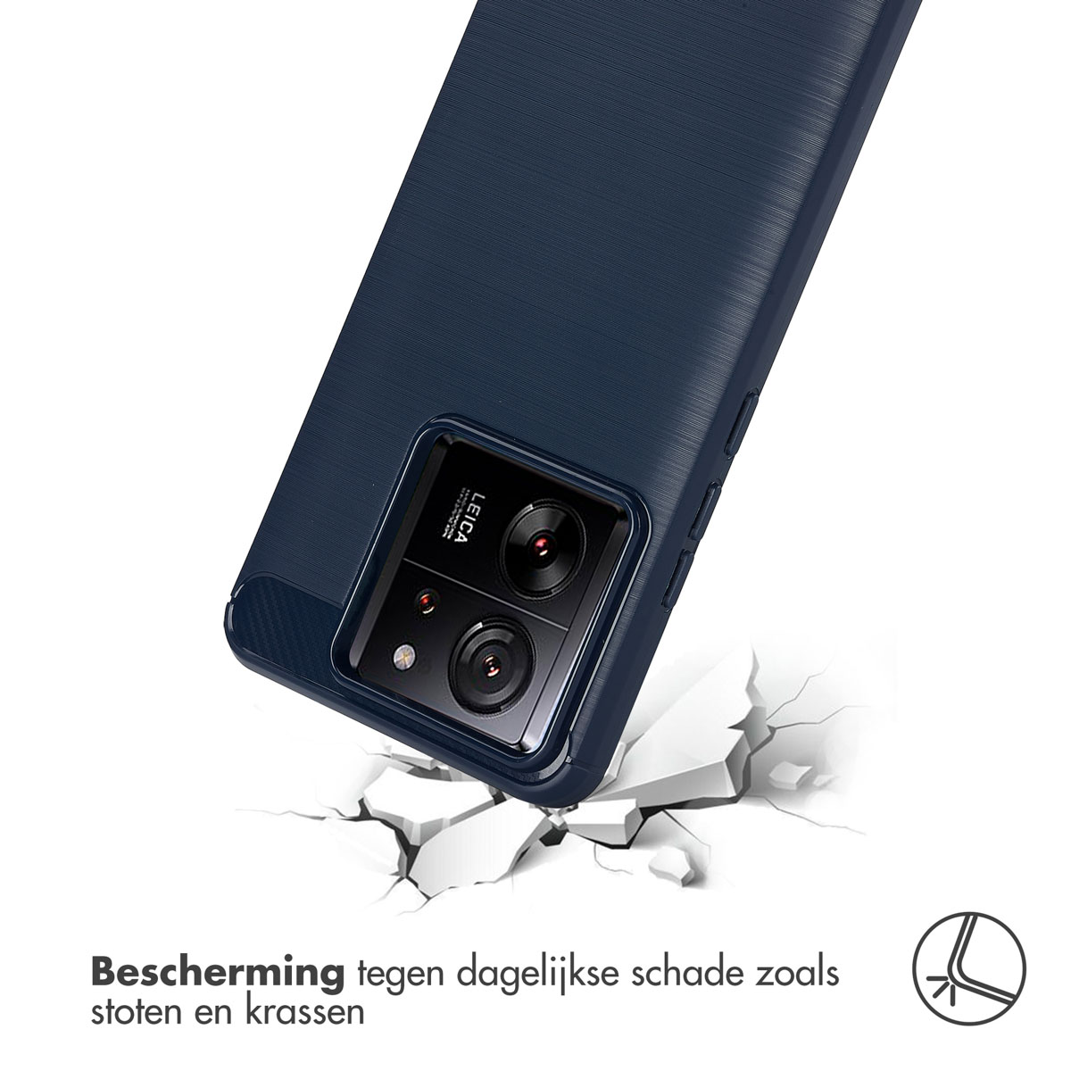 Coque de téléphone bleue tombant, montrant des dommages à la surface et une zone fissurée.