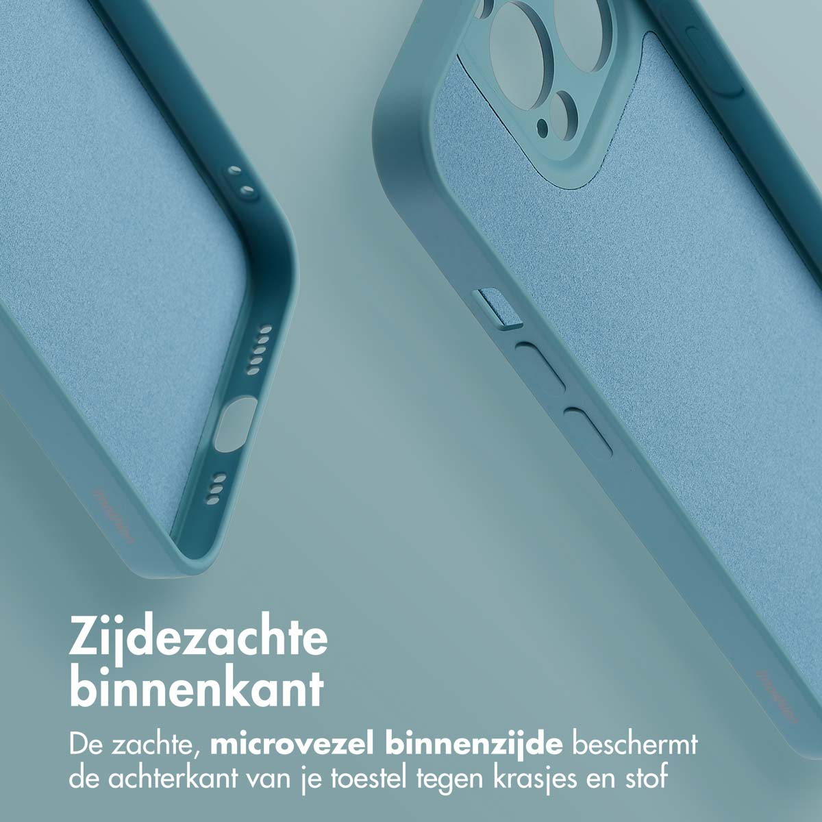 Close-up van de binnenkant van de telefoonhoes in lichtblauw. Beschermt tegen krassen en stof.