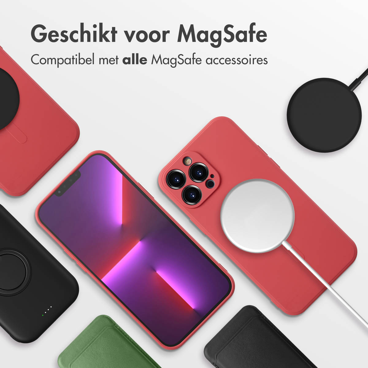 Plusieurs téléphones dans des étuis avec des chargeurs. Texte : Compatible MagSafe, avec tous les accessoires MagSafe.