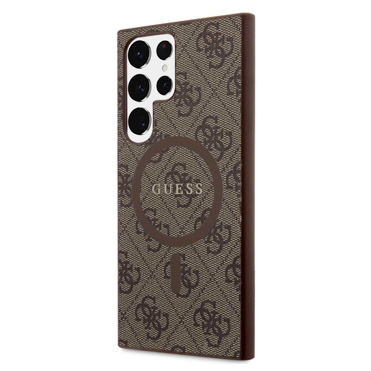 Eine Guess-Handyhülle mit braunem Muster und dem Guess-Logo. Es ist für ein Smartphone mit mehreren Kameras konzipiert.