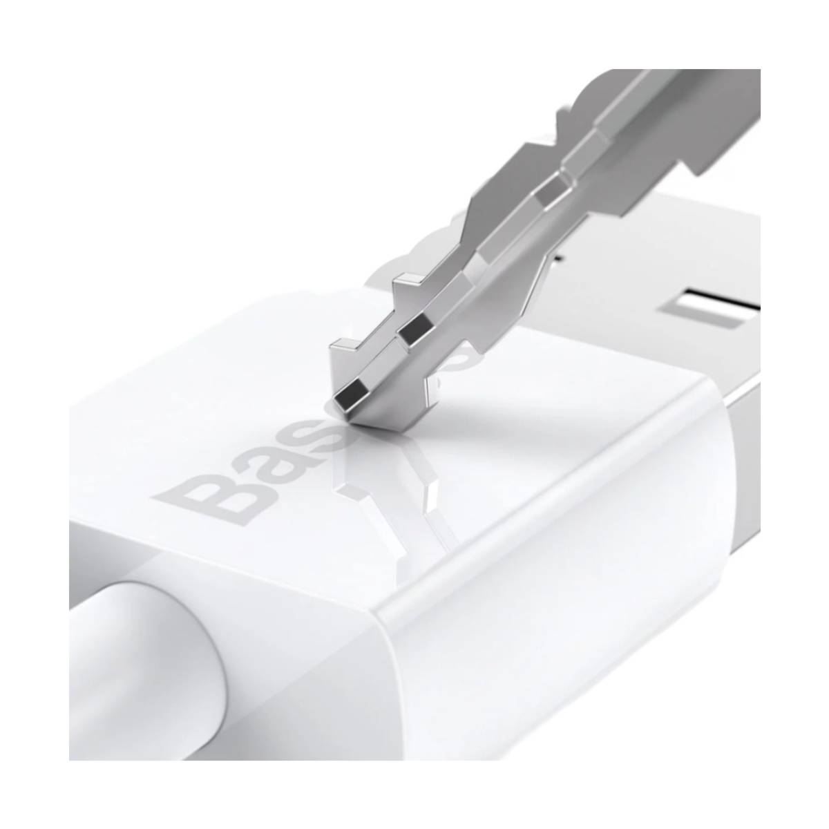 Weißes USB-Kabel mit metallischem USB-Anschluss. Die Basis des Kabels ist weiß mit dem Aufdruck "Baseus".