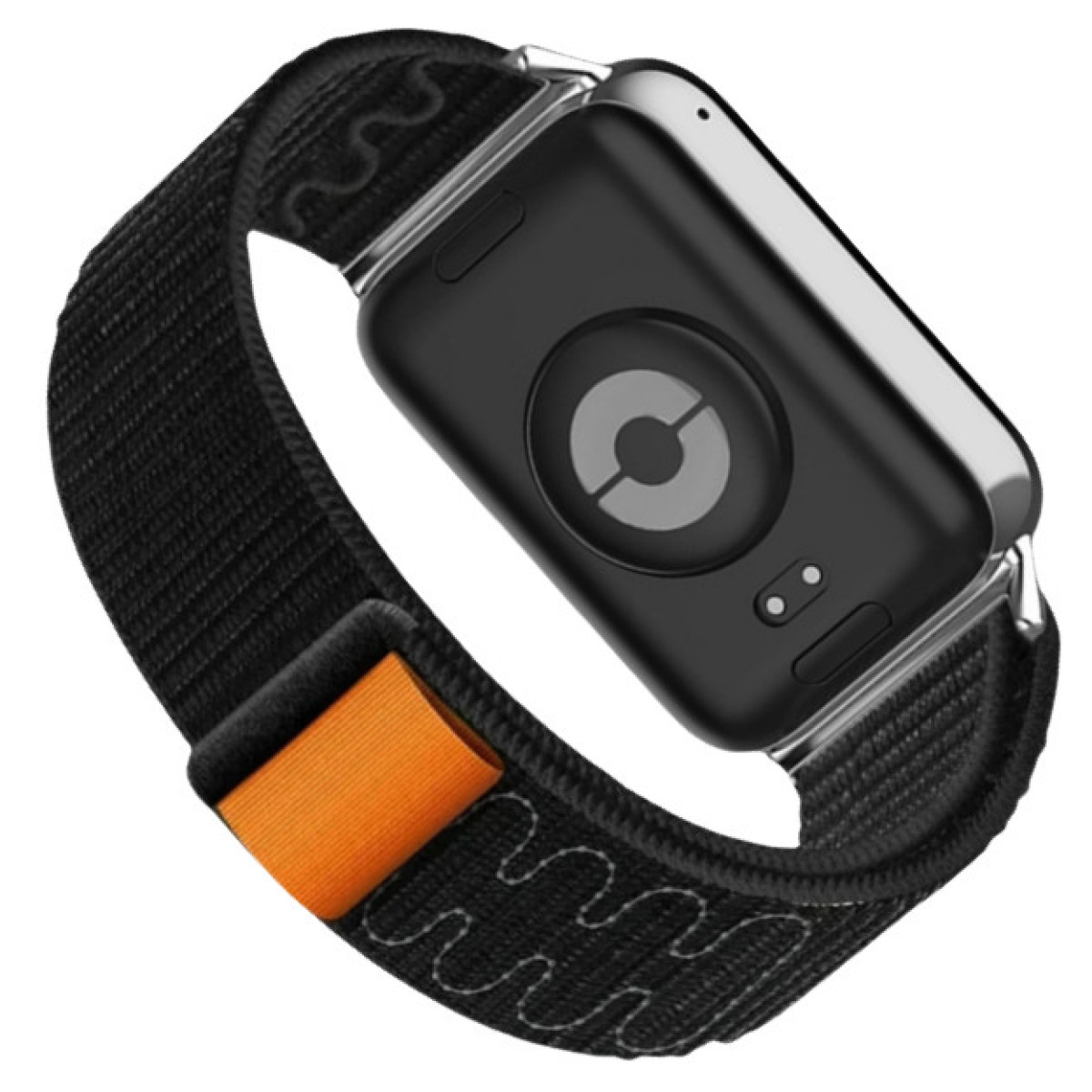 Smartwatch nero su un cinturino in tessuto nero con un accento arancione. Cornice argentata.