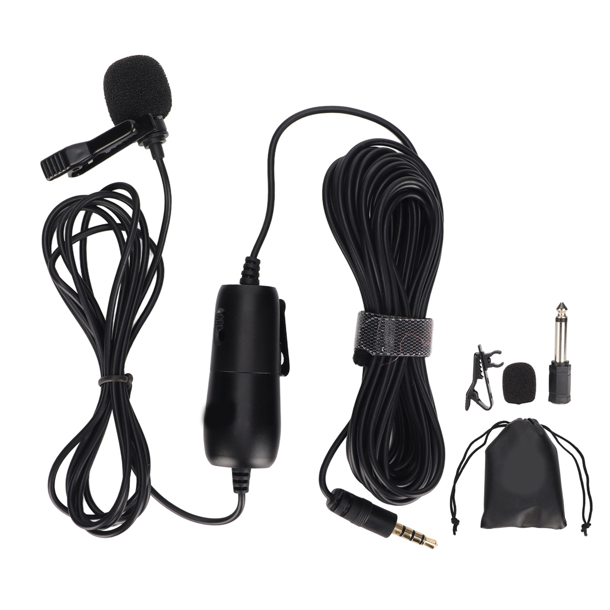 Ein schwarzes Ansteckmikrofon mit schwarzem Kabel und Zubehör ist ausgelegt.