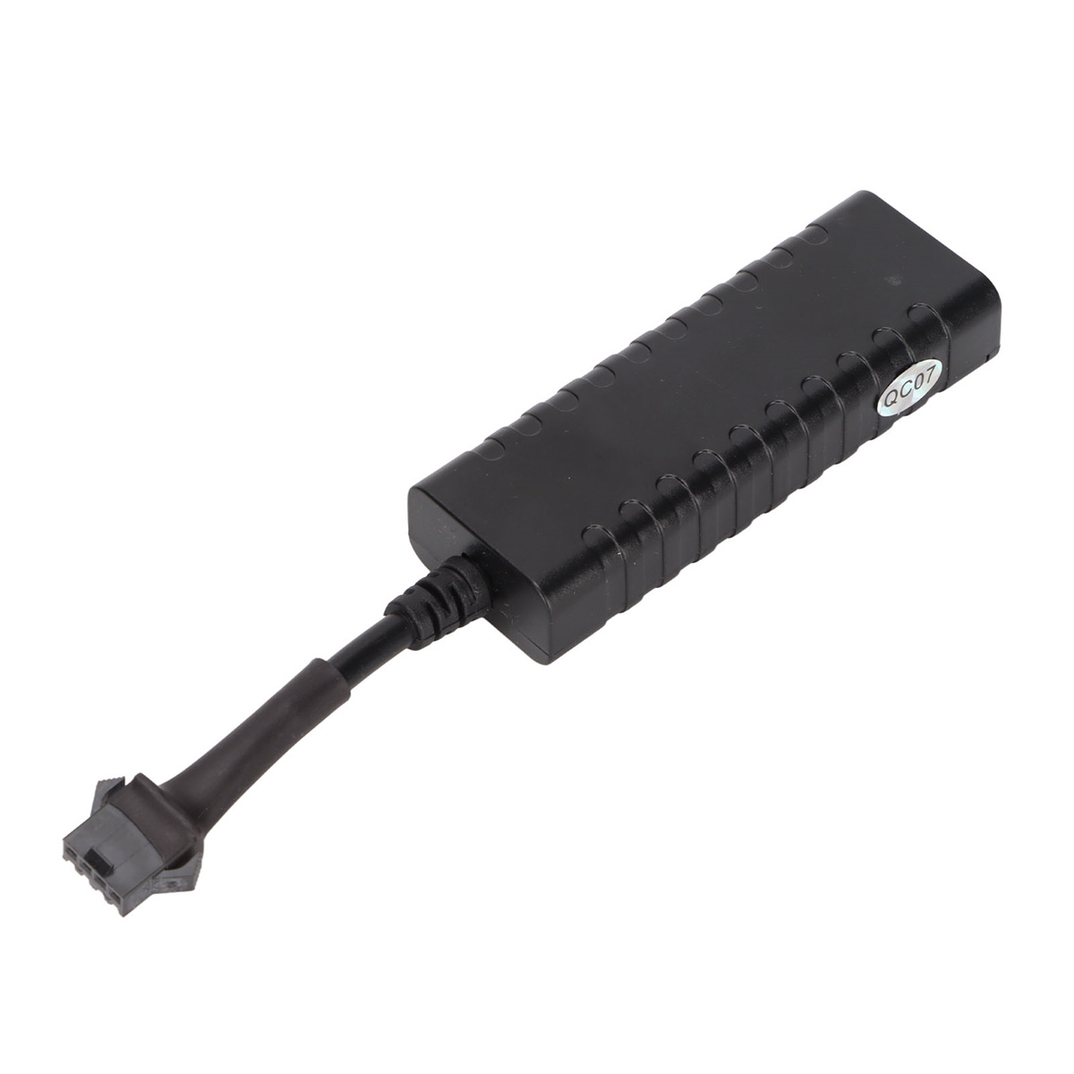 Schwarzes GPS-Tracker-Gerät mit Anschlusskabel.