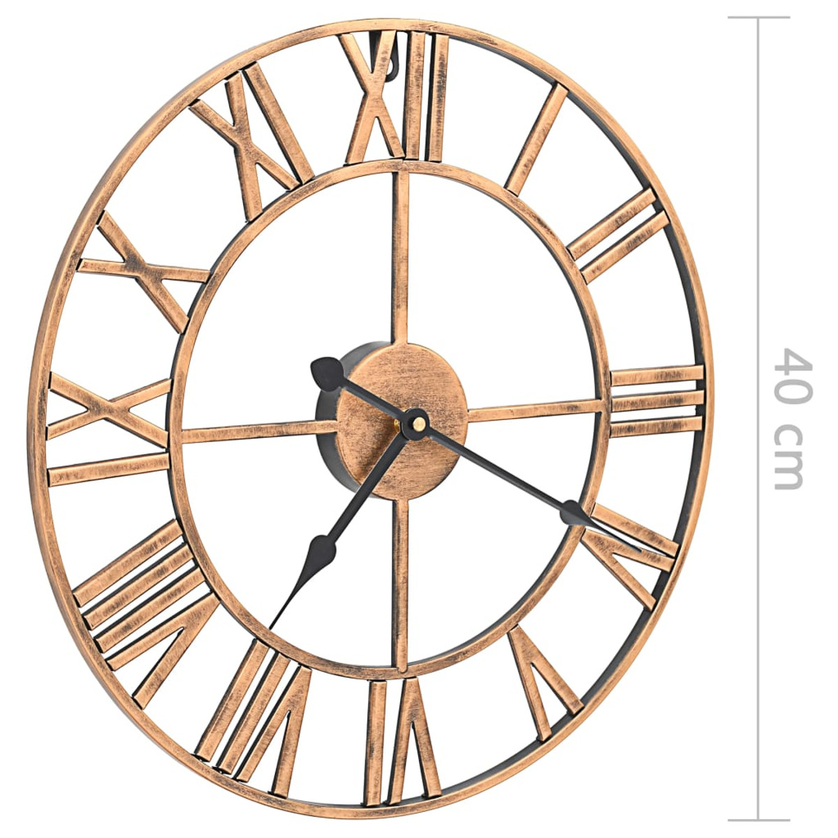 Orologio rotondo color oro con numeri romani e lancette nere, montato su una parete bianca.