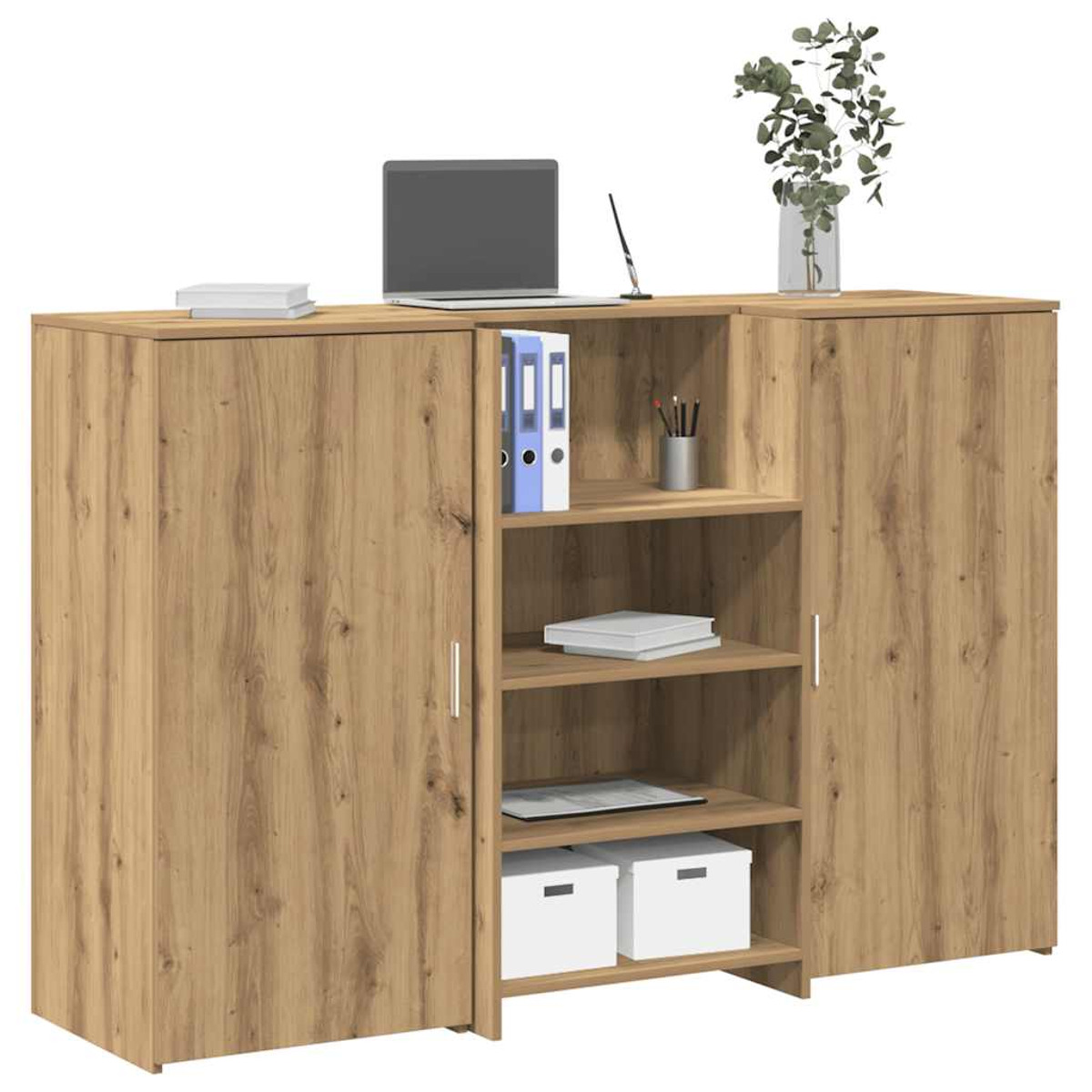 Ein Holzschrank mit offenen Regalen und einem Laptop oben, mit Büchern und Pflanzen, und Papieren.