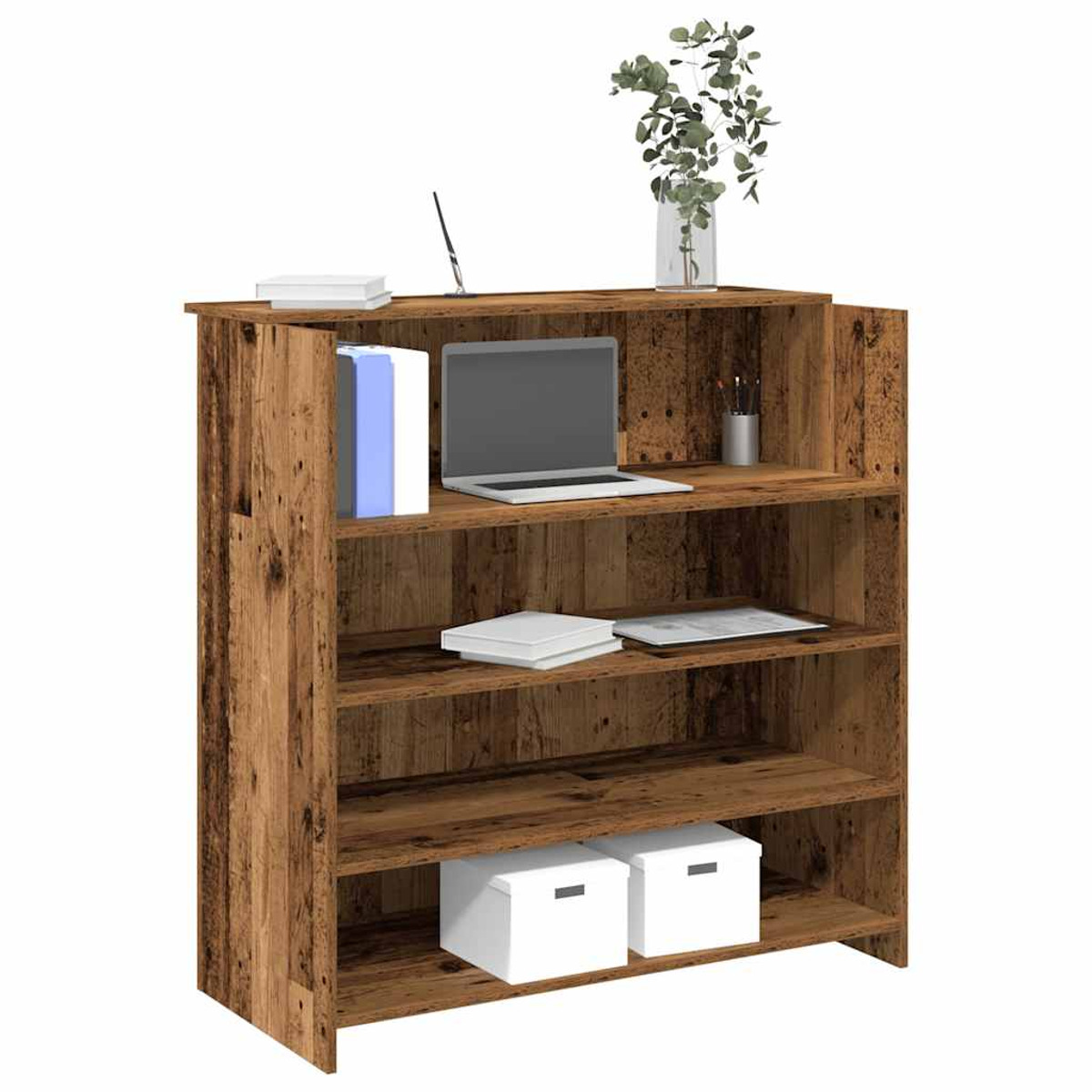 Bücherregal aus Holz mit Büchern, Laptop und Dekoration auf weißem Hintergrund. Das Holz hat einen rustikalen Look.