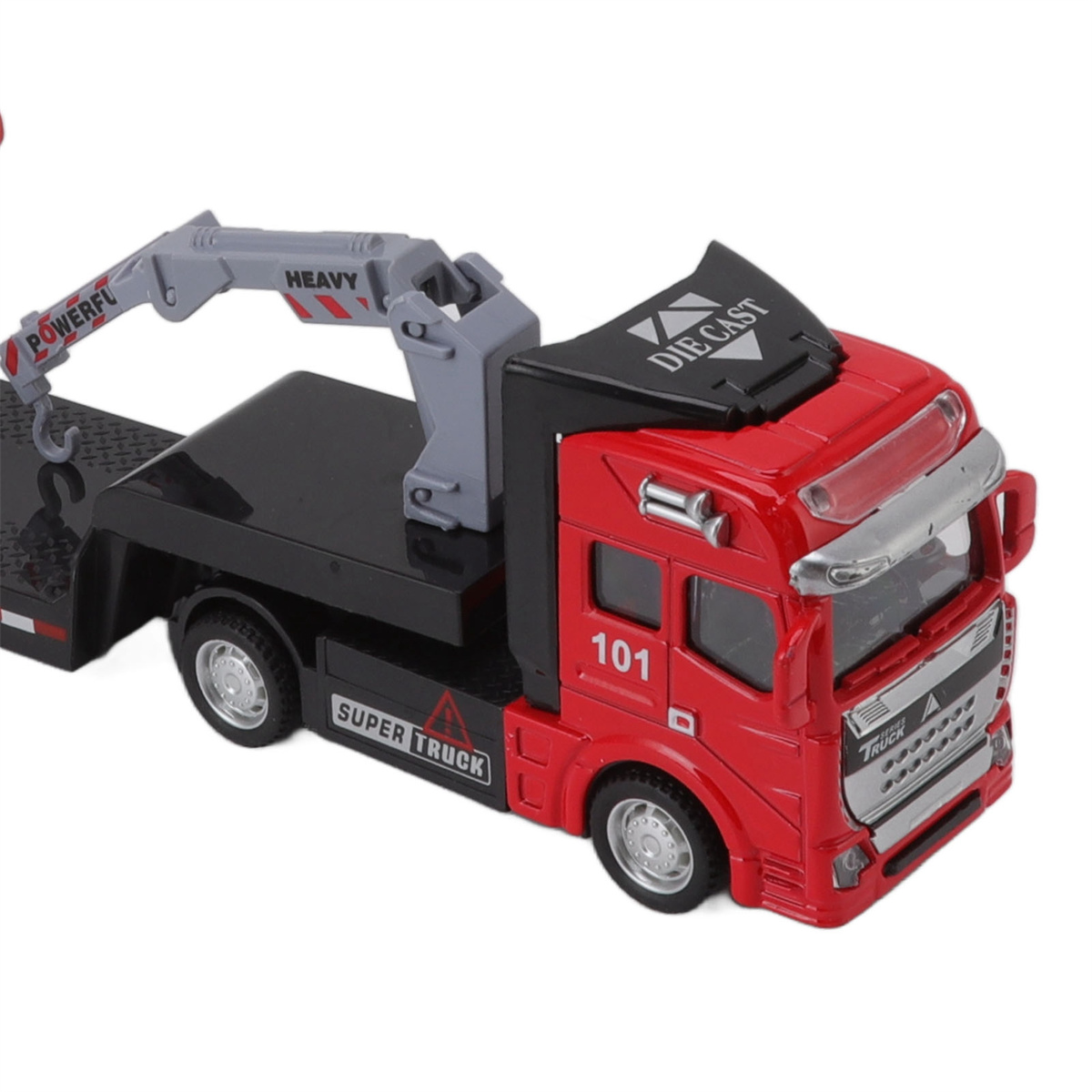 Roter Spielzeug-LKW mit Kran und Anhänger. Der LKW hat die Nummer 101.