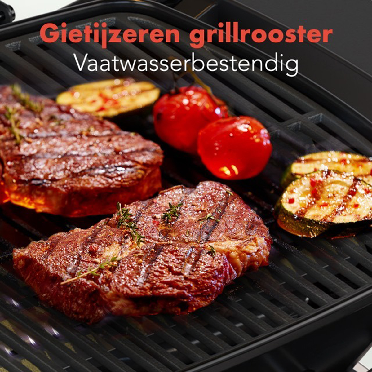 Steaks et légumes grillés sur un grill noir, avec du texte en néerlandais.