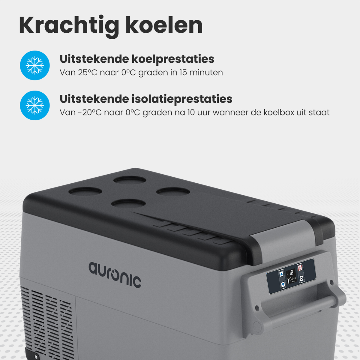 Een grijze koeler met een zwart deksel en een bedieningspaneel. Er is ook tekst over de koelprestaties.