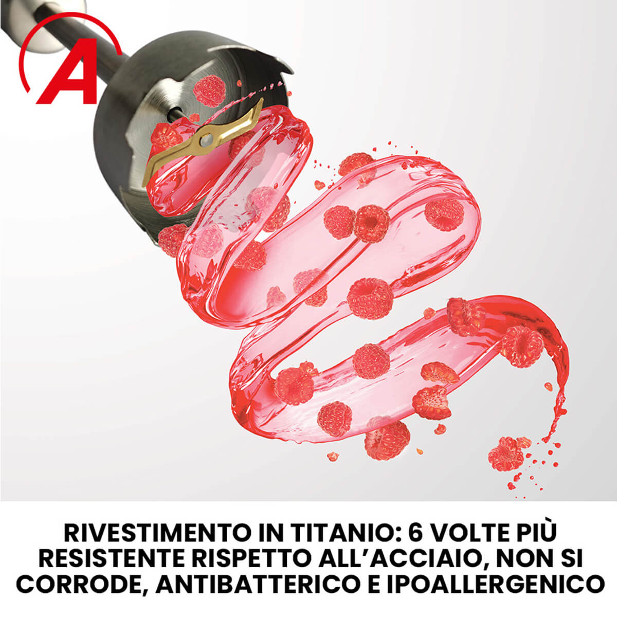 Blender z czerwonym płynem i malinami, tekst o powłoce tytanowej.