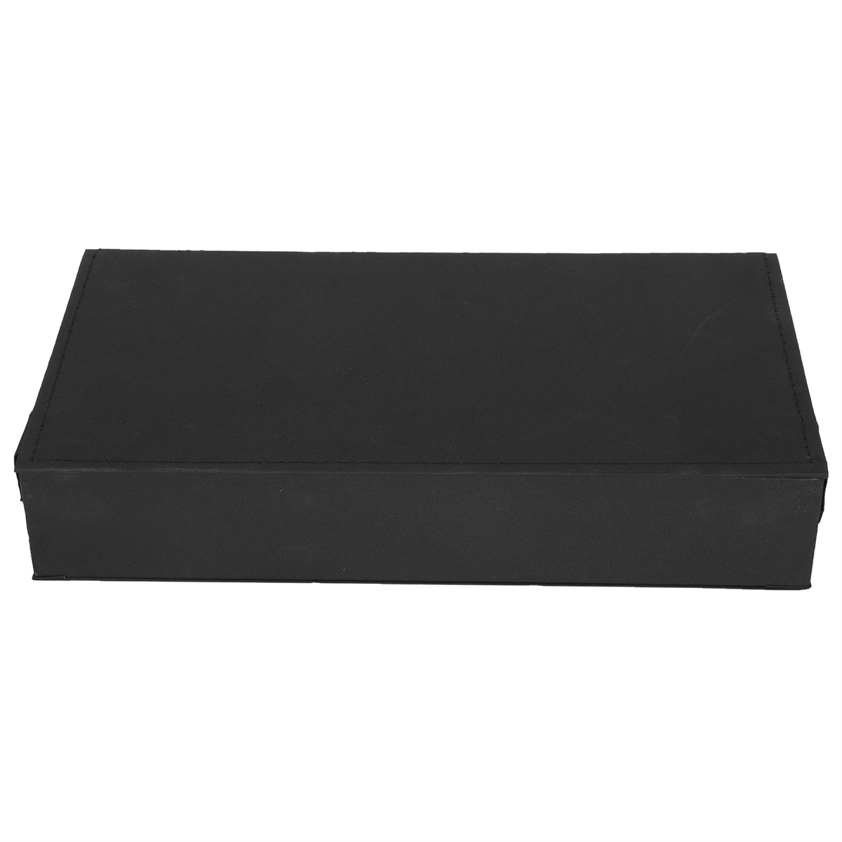 Schwarze rechteckige Box mit Deckel; die obere Oberfläche ist glatt und die Seiten sind sichtbar.
