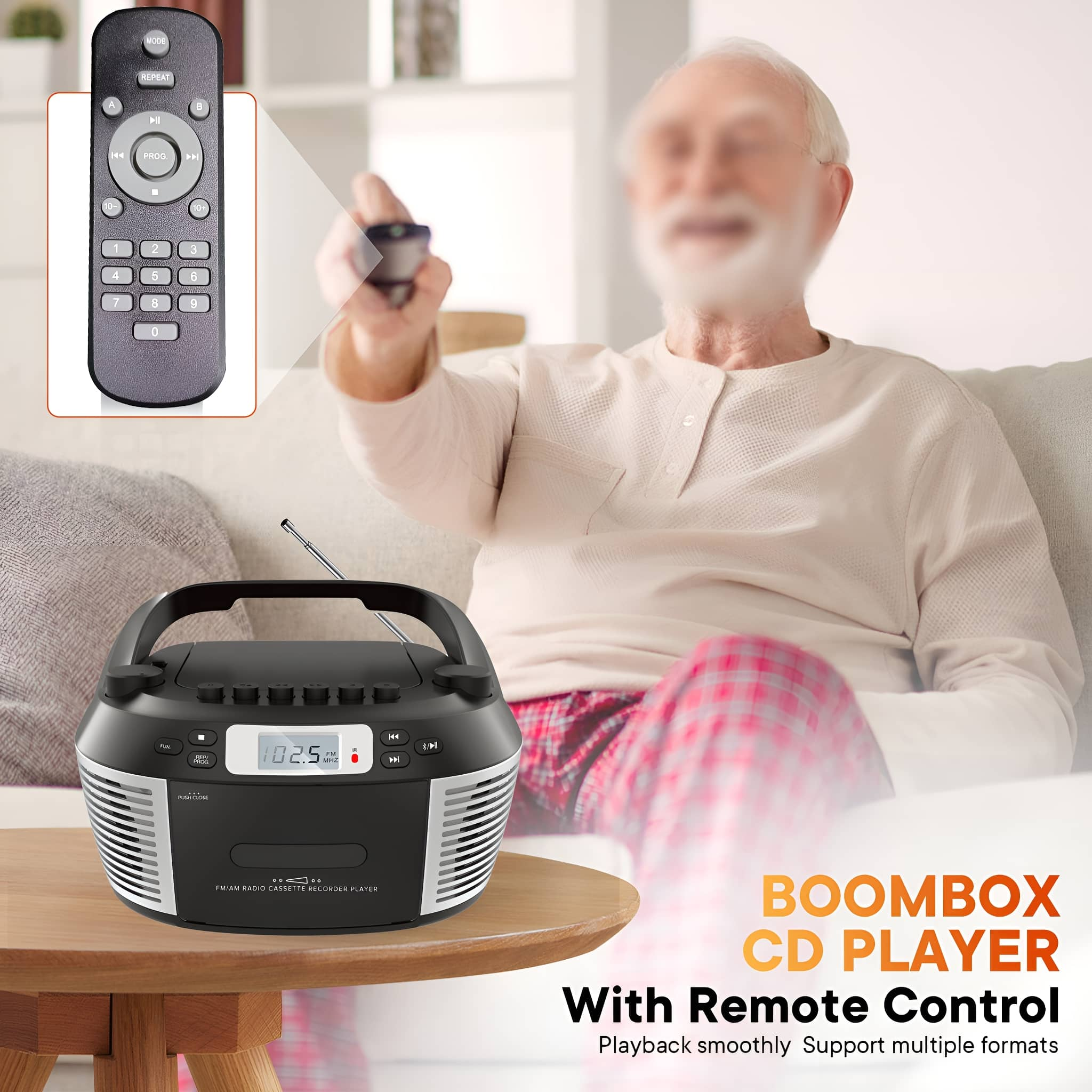 Boombox-CD-Player mit Fernbedienung auf einem Holztisch.