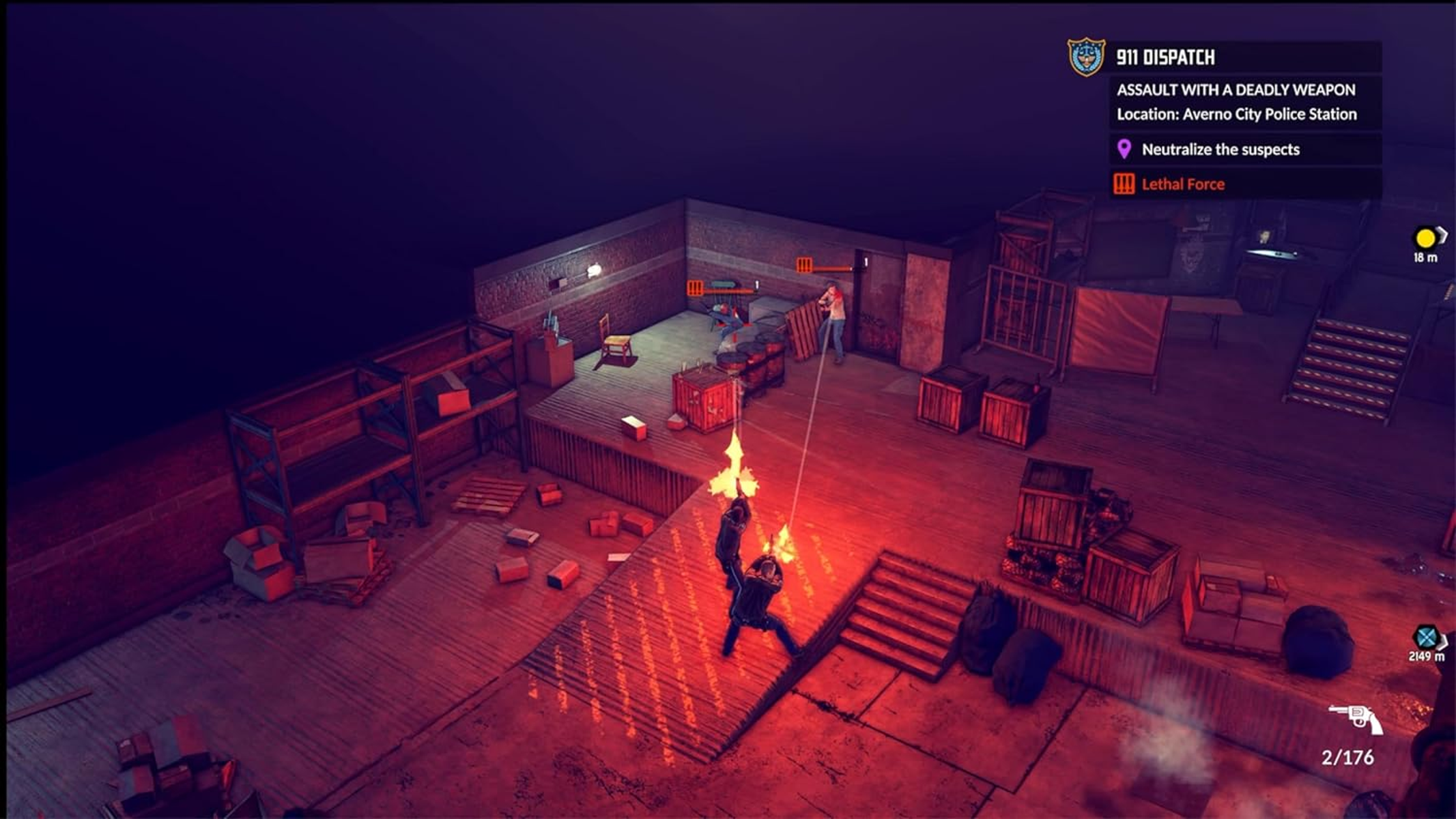Vista dall'alto di una scena di gioco con figure. Una figura ha un'arma in fiamme.