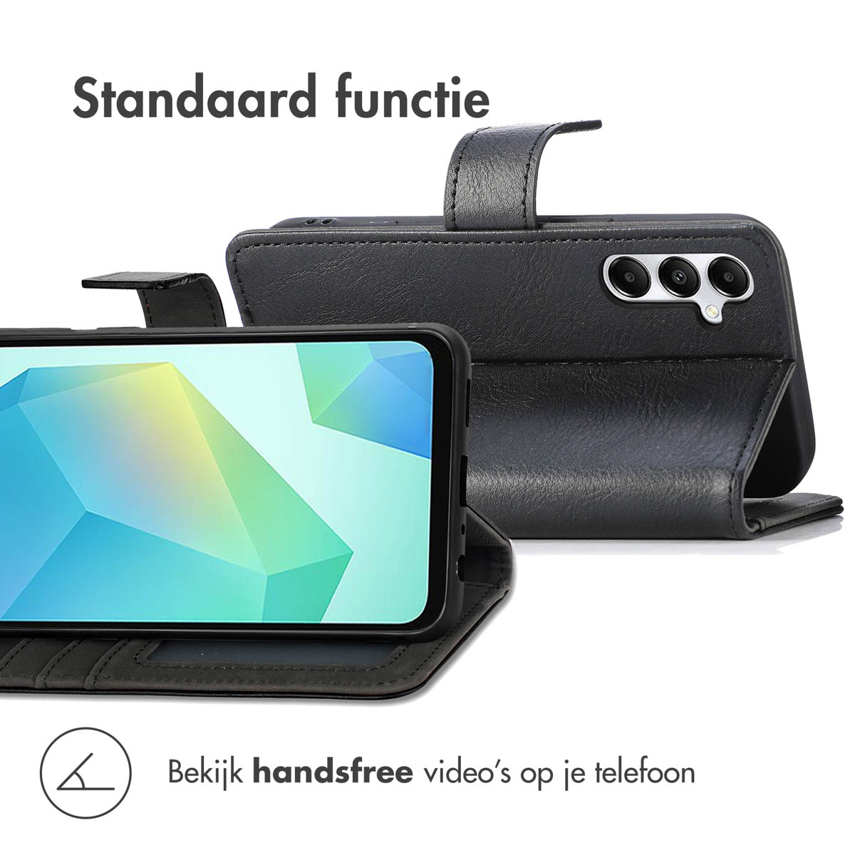 Zwarte telefoonhoes met telefoon erin. De telefoon is opgezet. Witte achtergrond.