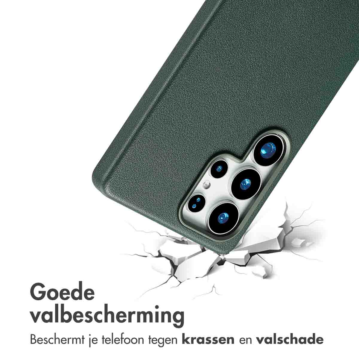 Groene telefoonhoes op wit oppervlak, gebarsten. Tekst: Goede valbescherming. Beschermt telefoon tegen krassen.
