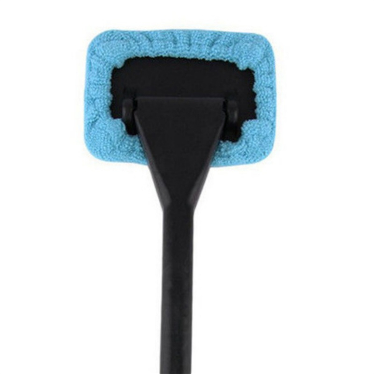 Ein blauer Mikrofaser-Autofensterreiniger. Es hat einen schwarzen Griff und ein blaues Pad.