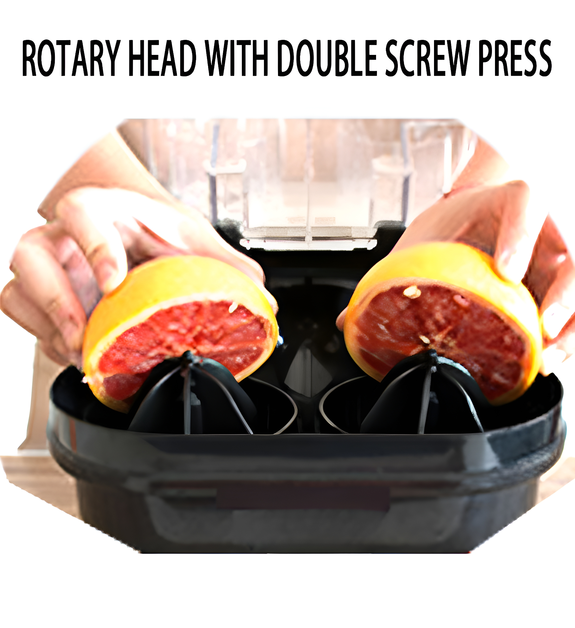 Hände, die halbierte Grapefruits in eine Saftpresse drücken, was einen Saftpressvorgang mit einem schwarzen Behälter veranschaulicht.